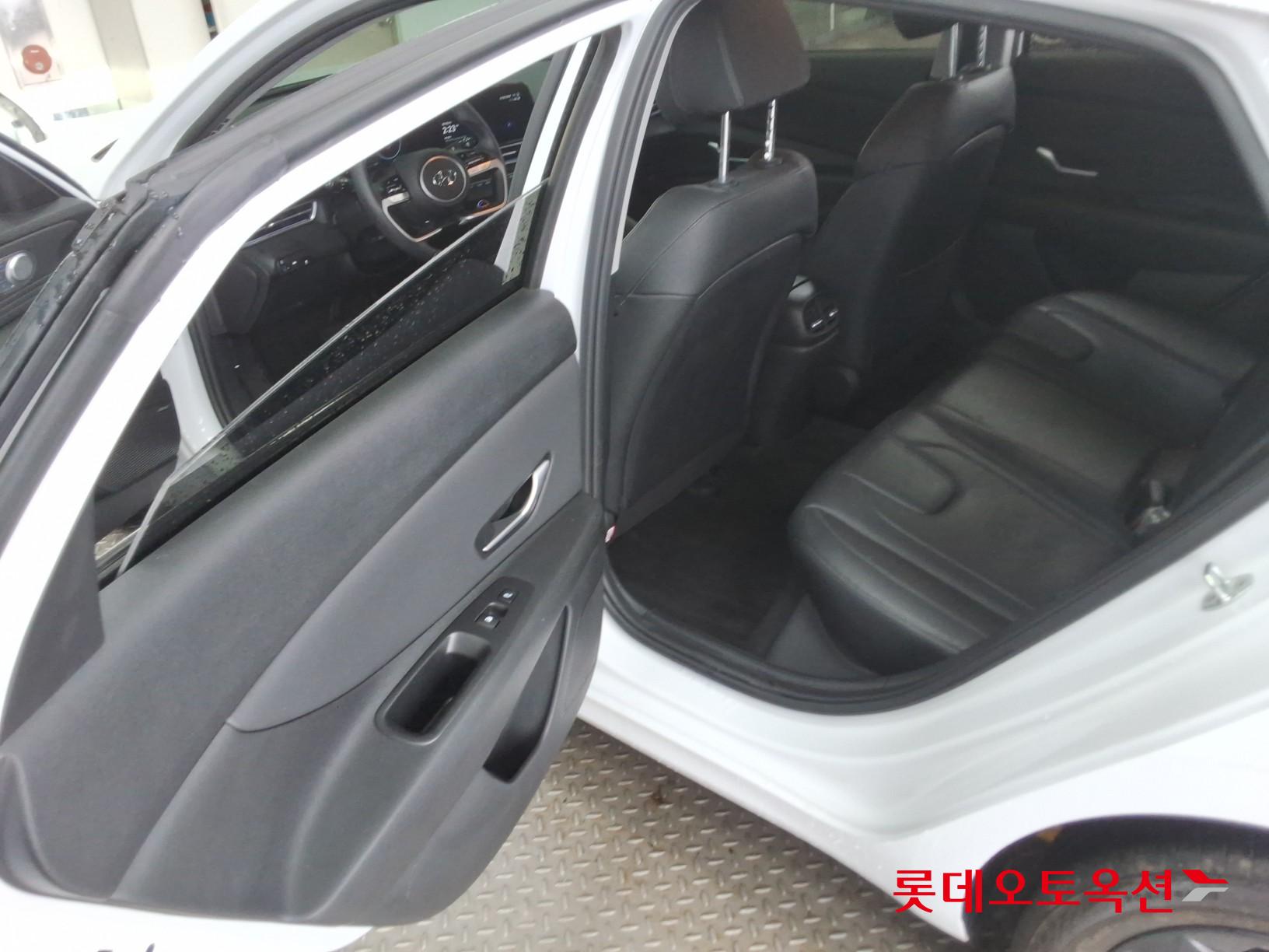 Hyundai Avante id 3809910 из Кореи 36