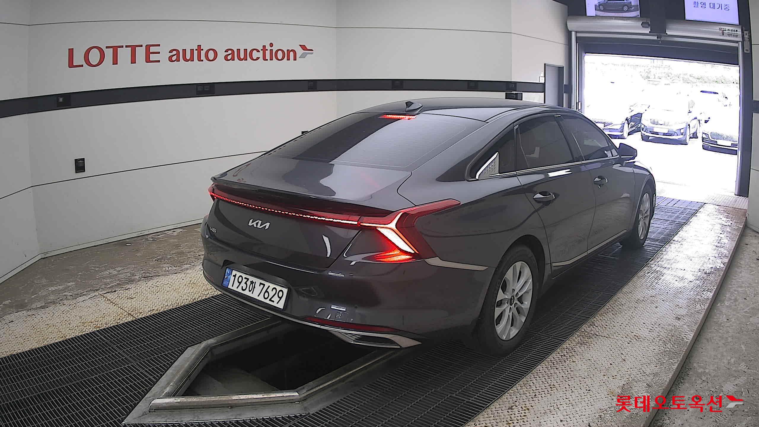 2022 - kia k8