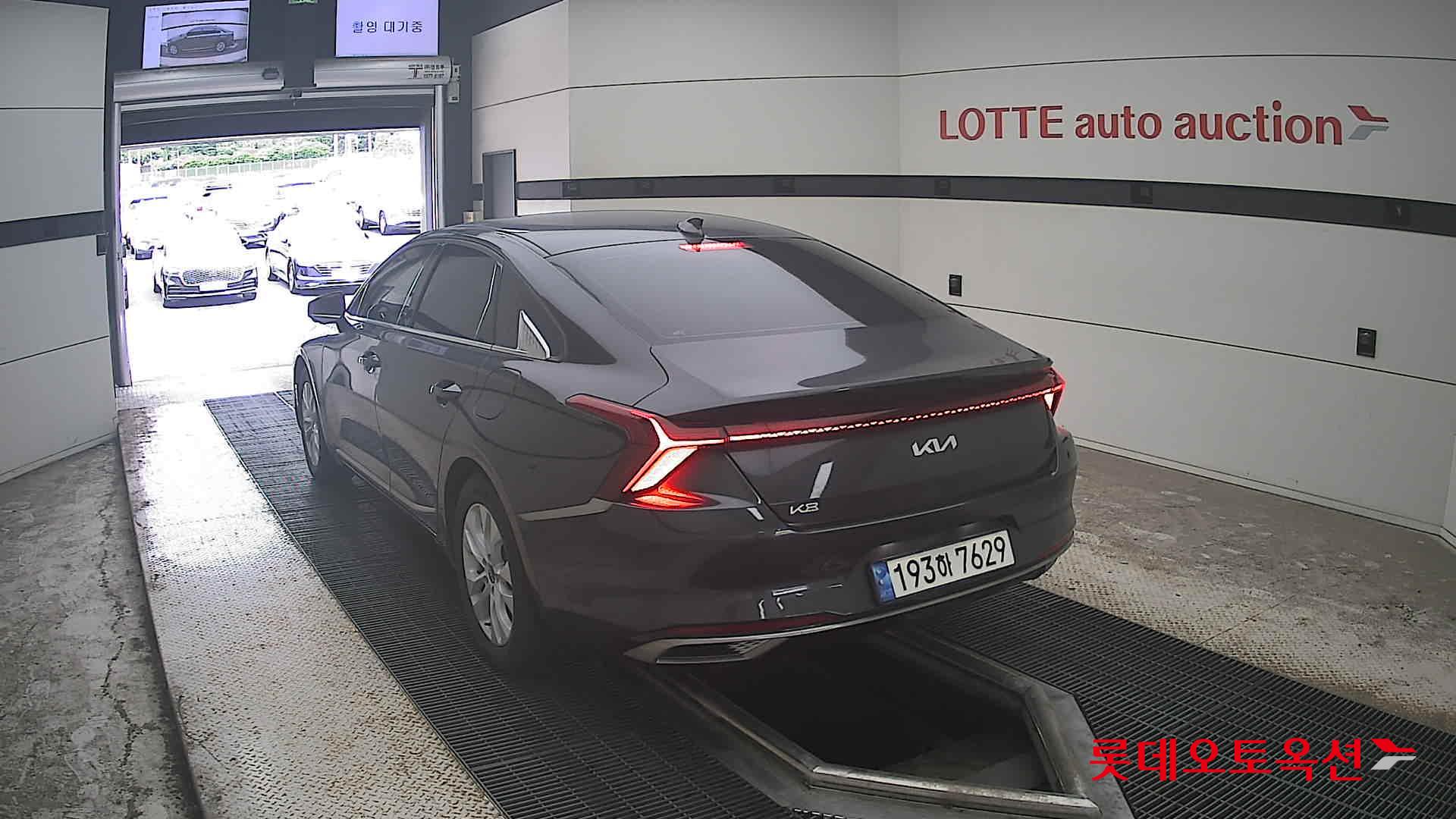 2022 - kia k8