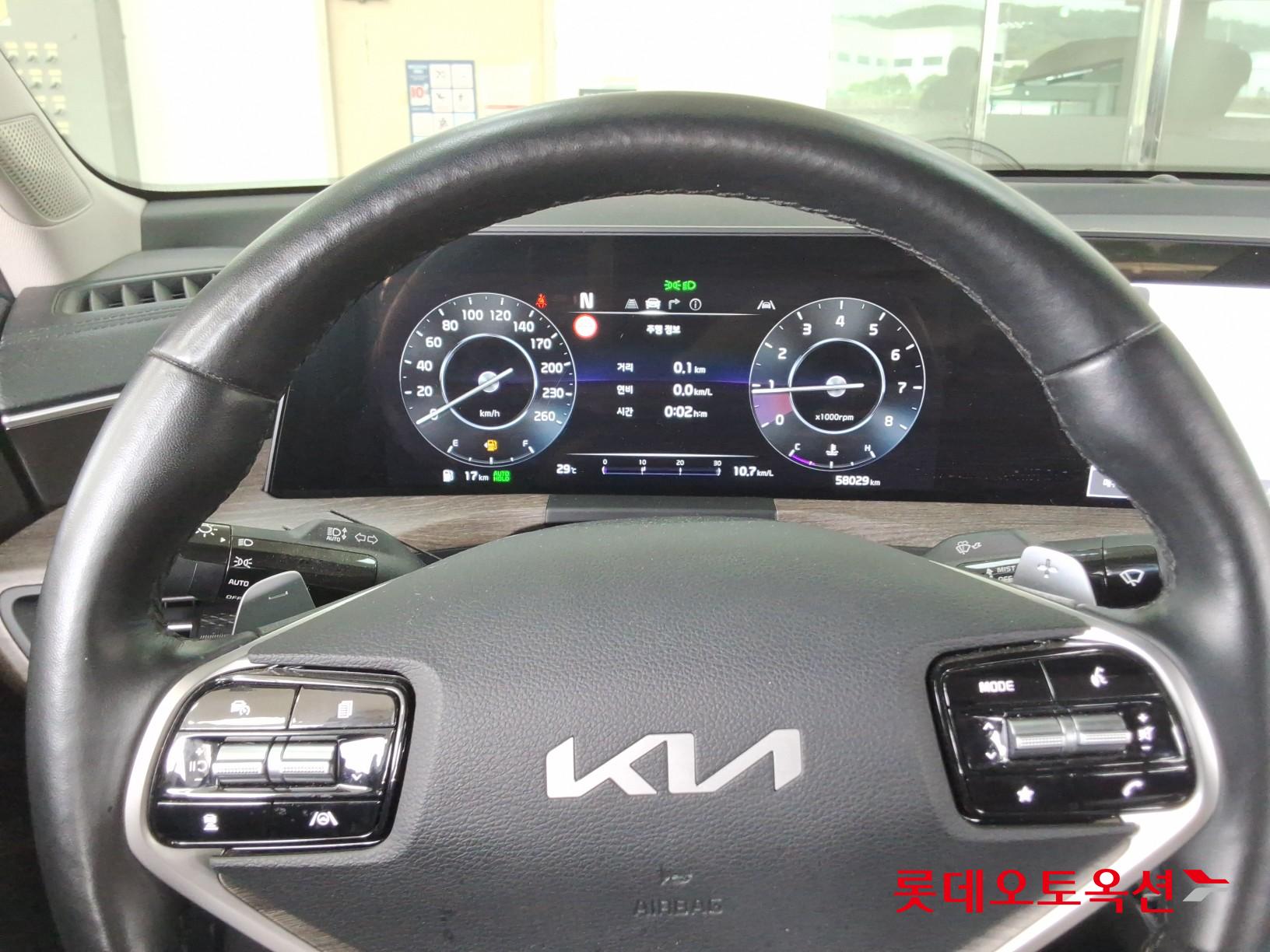 2022 - kia k8