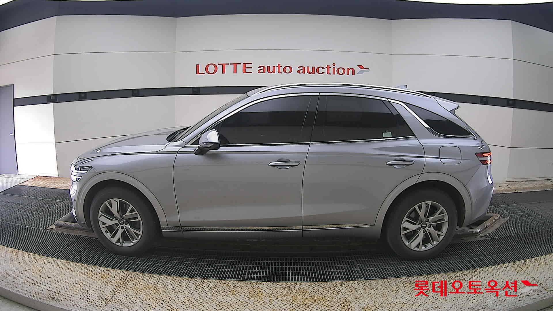 جينسس جي في 70