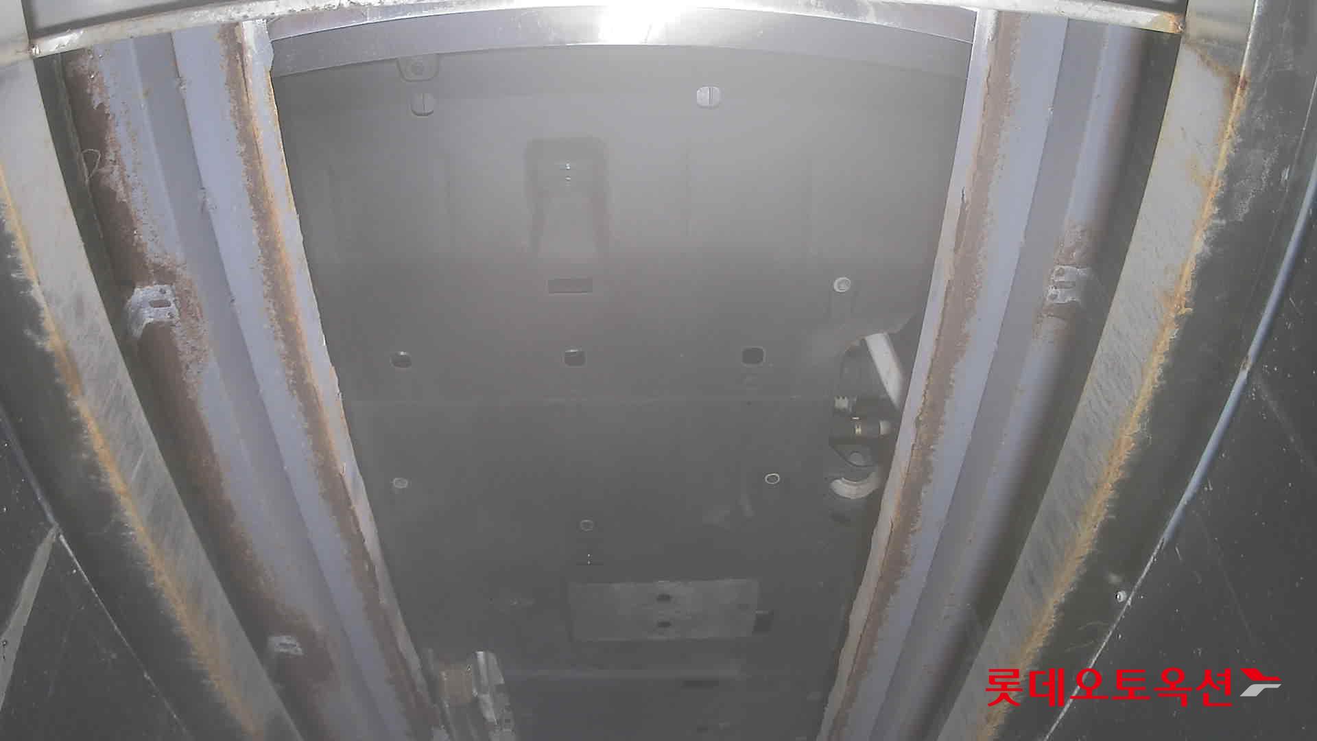 جينسس جي في 70