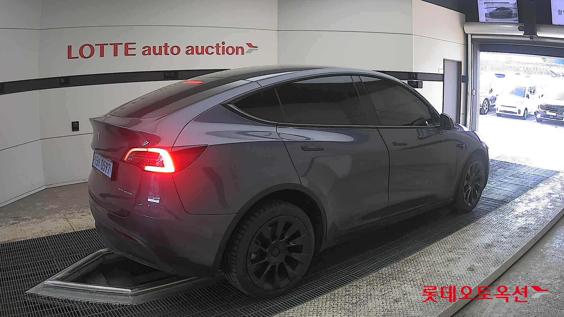 TESLA 모델 Y 롱레인지 2022 - 이미지 19