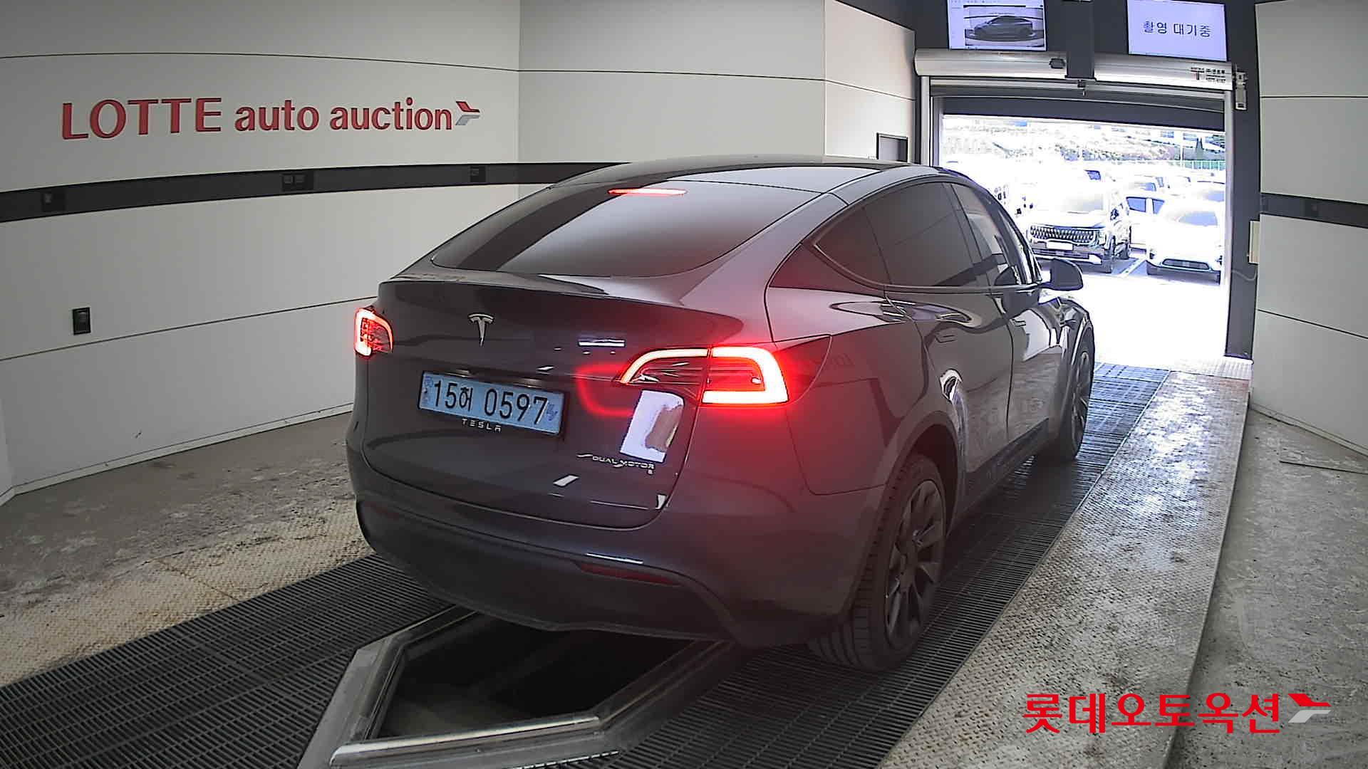 TESLA 모델 Y 롱레인지 2022 - 이미지 18