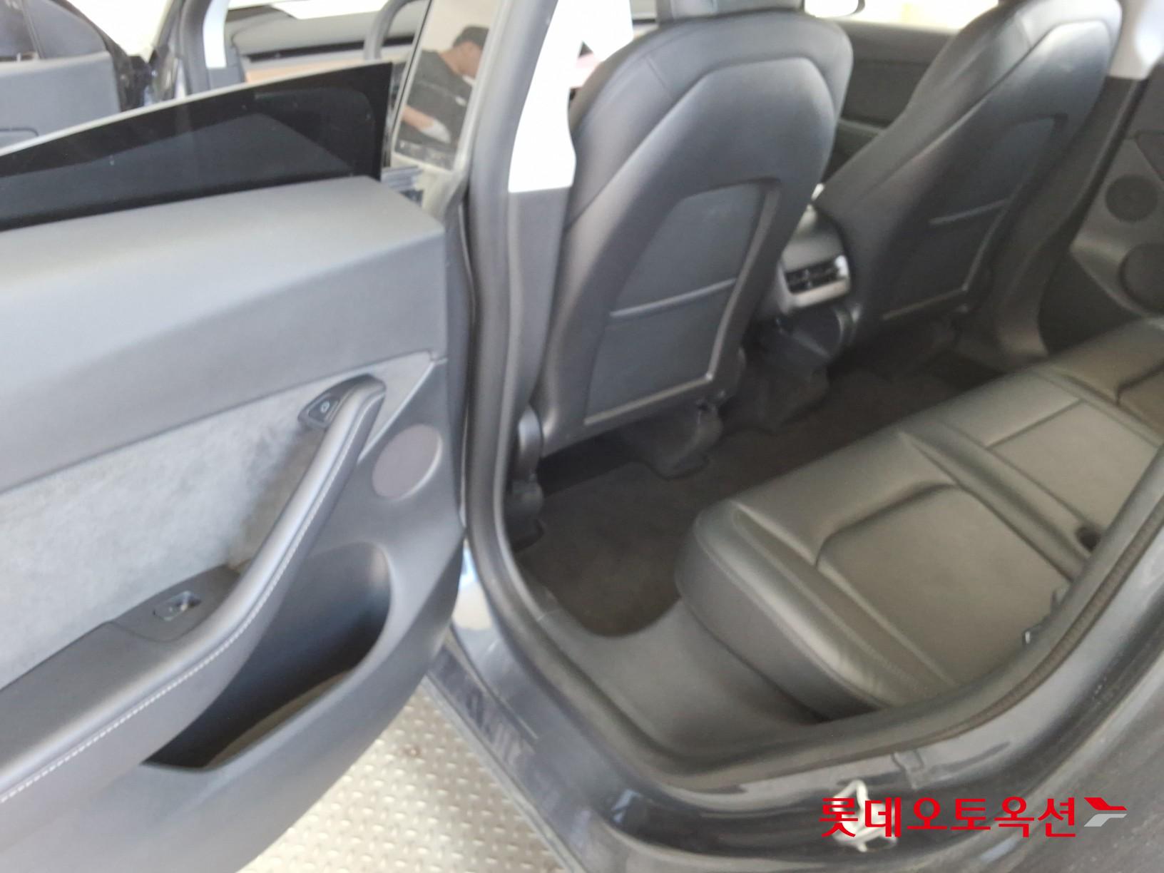 TESLA 모델 Y 롱레인지 2022 - 이미지 37