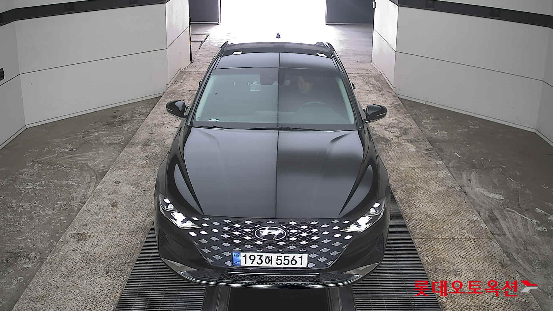 هيونداي أزيرا