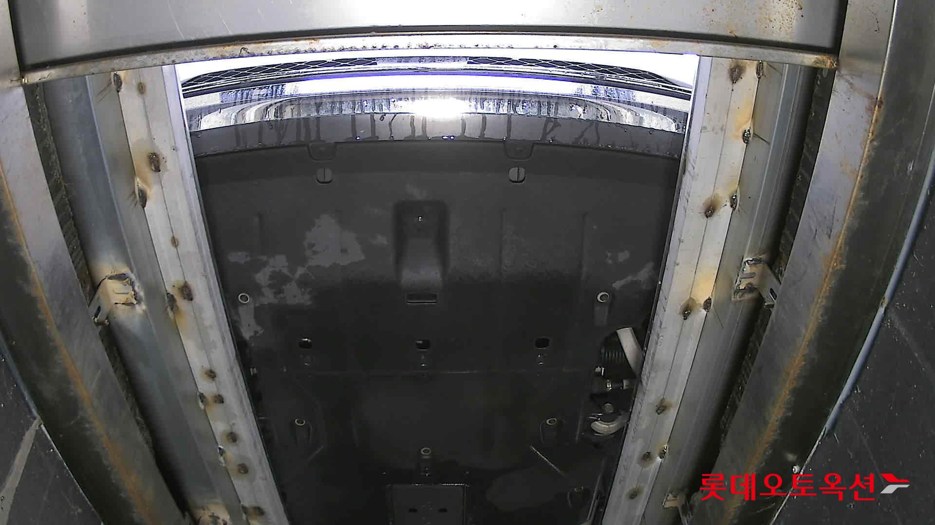 جينيسيس GV70 - 8