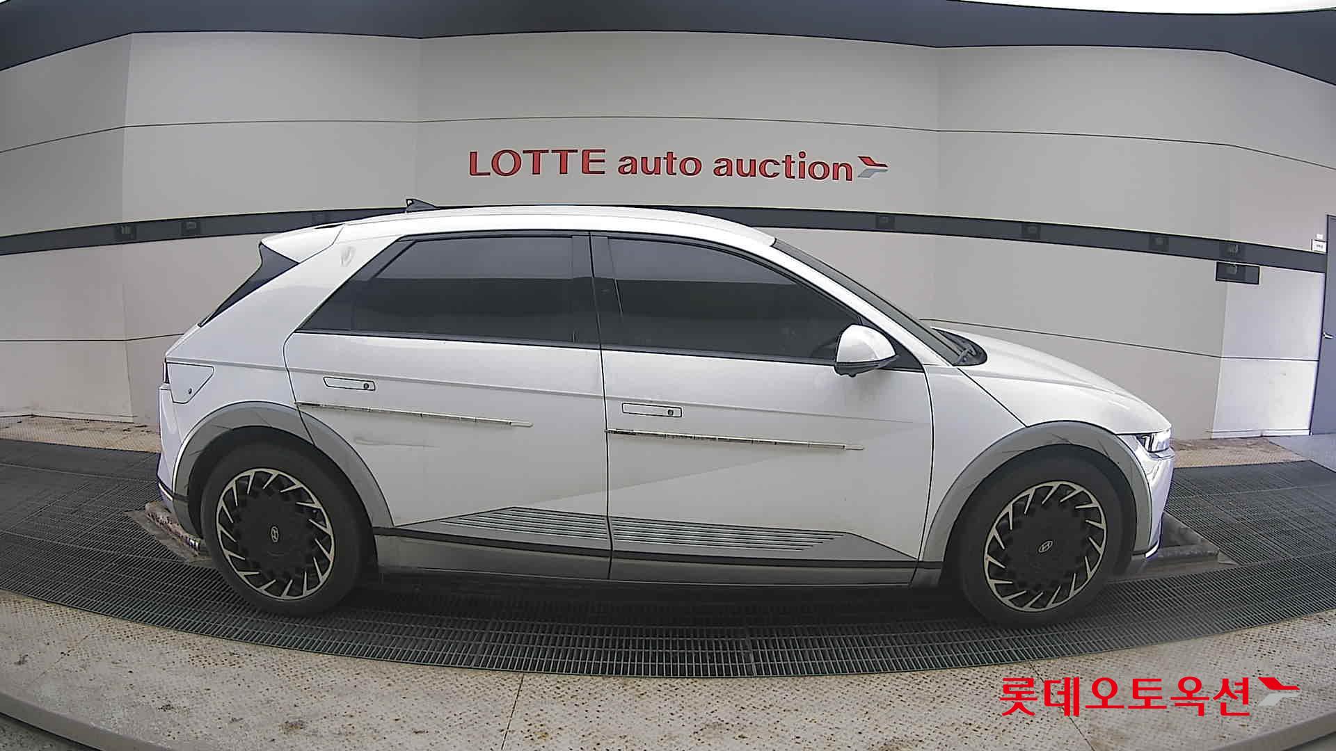 هيونداي أيونيك