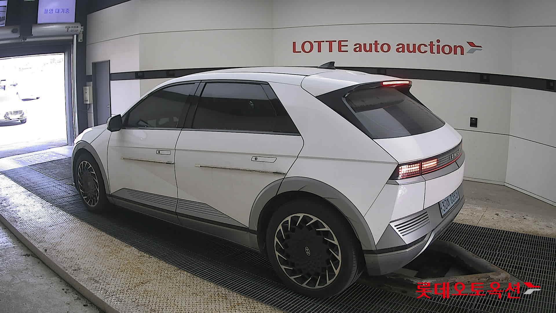 هيونداي أيونيك