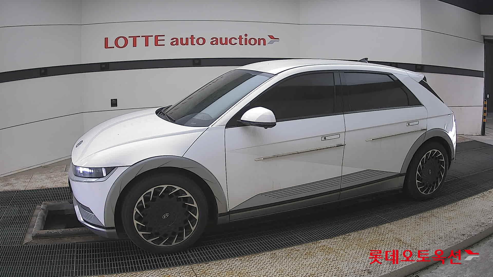 هيونداي أيونيك