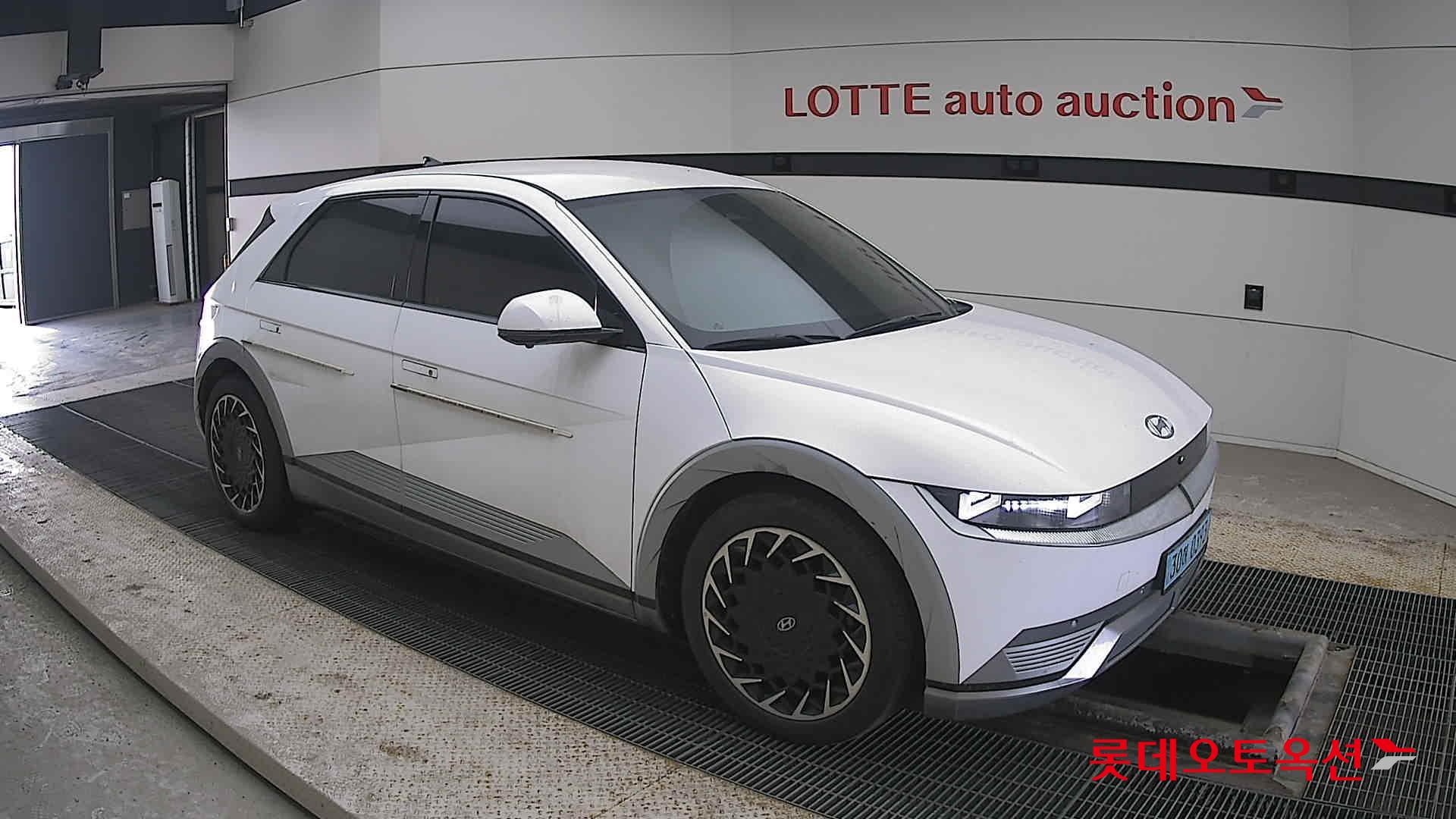 هيونداي أيونيك