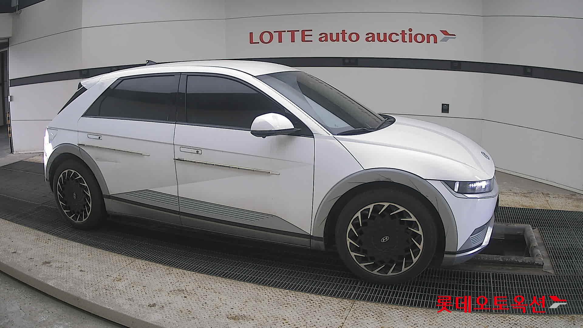 هيونداي أيونيك