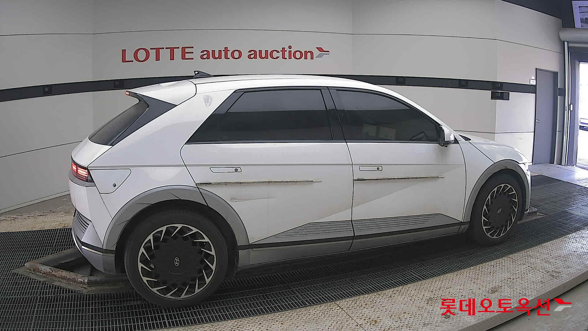 هيونداي أيونيك