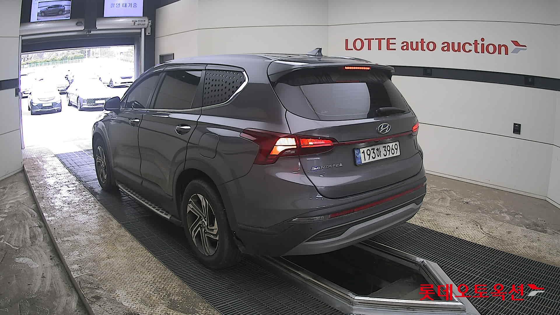 Hyundai Santa Fe - 4