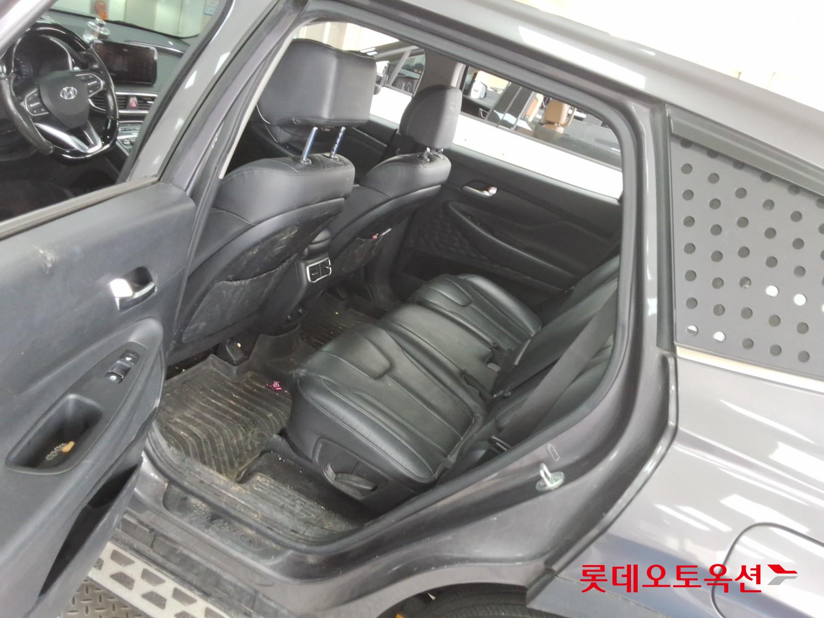 Hyundai Santa Fe - 37