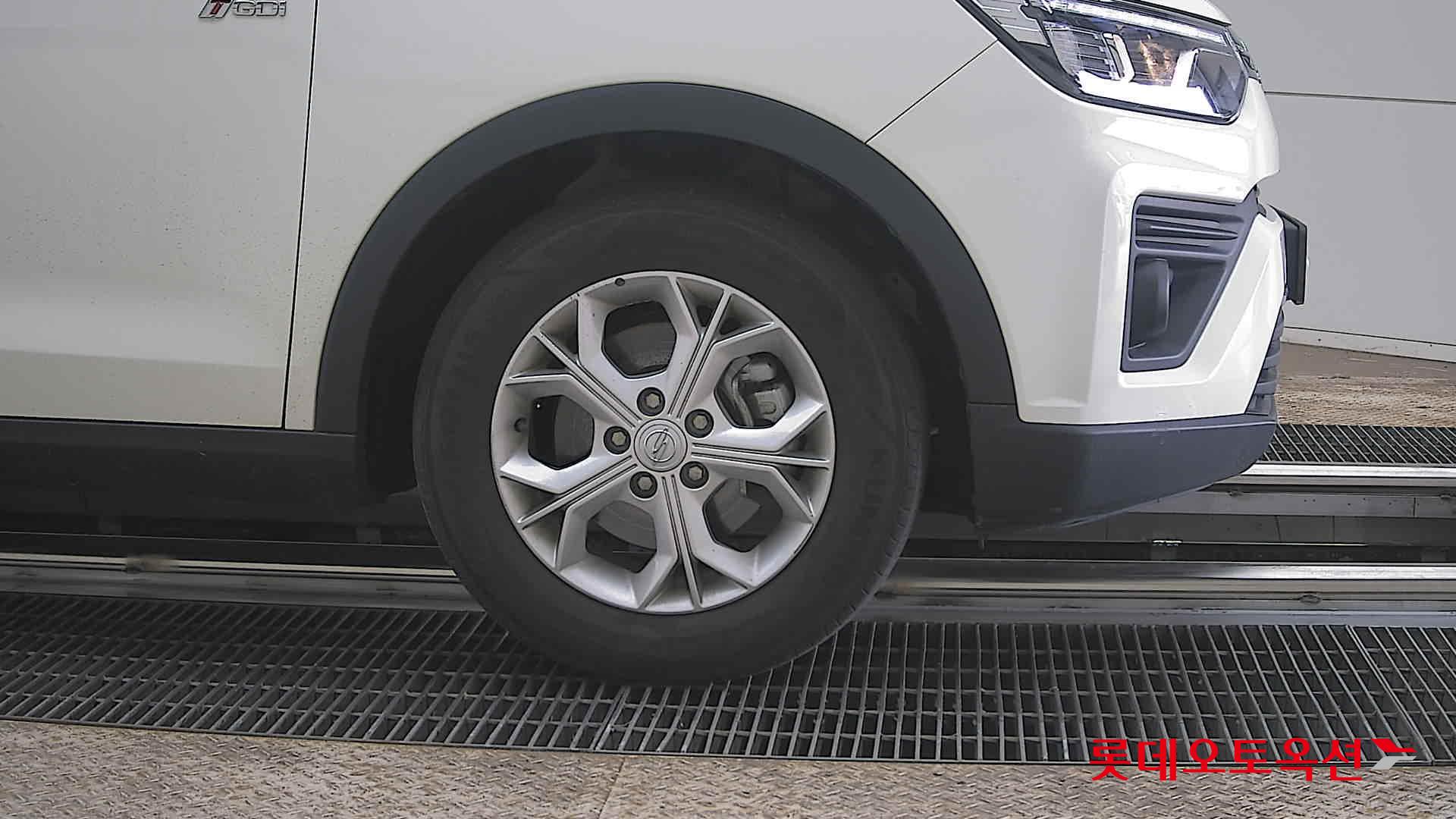 سانغ يونغ تيفولي