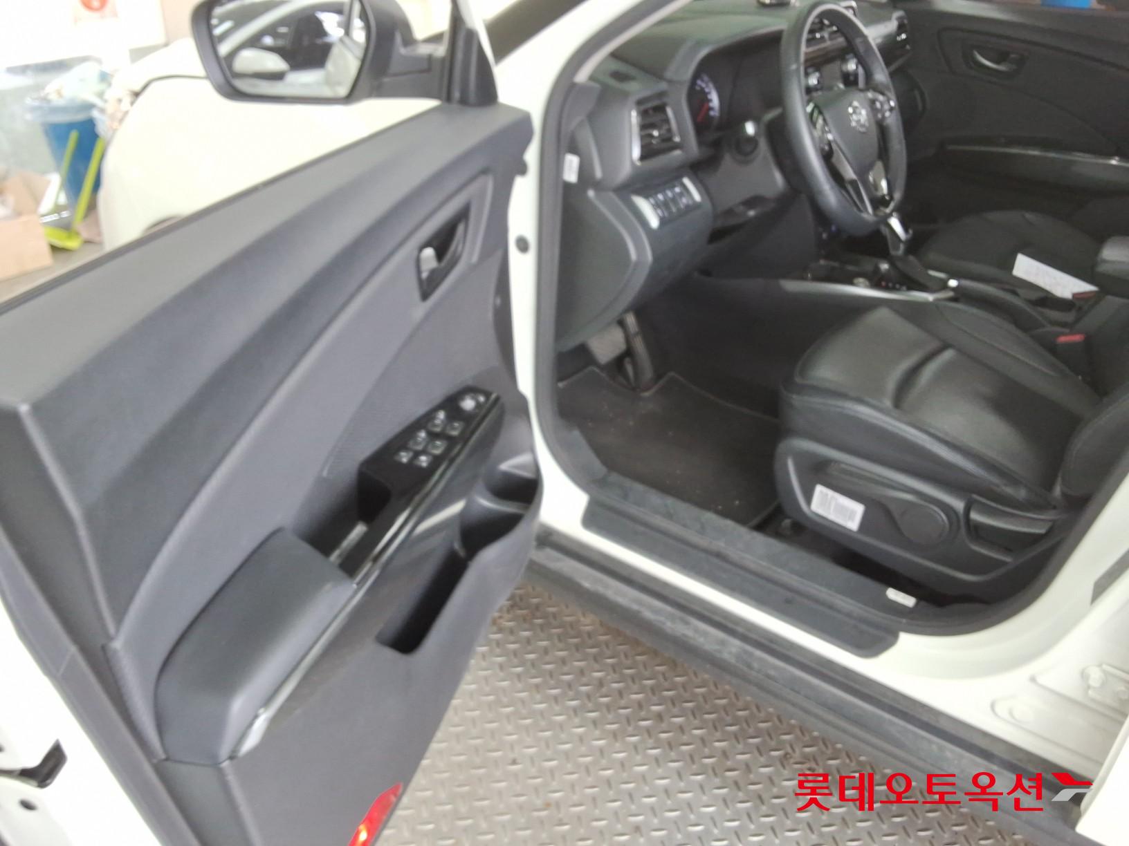 سانغ يونغ تيفولي