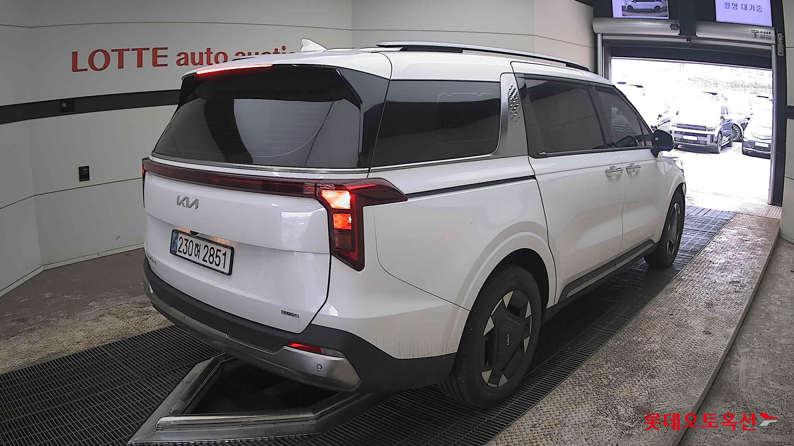 كيا كارنفال