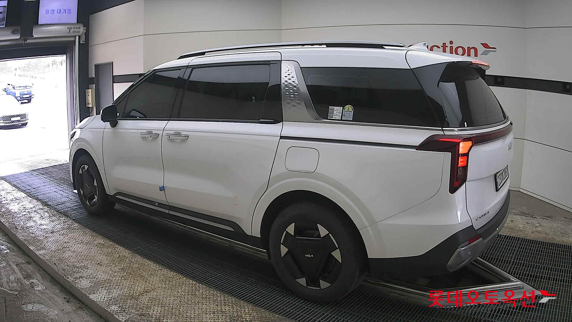 كيا كارنفال