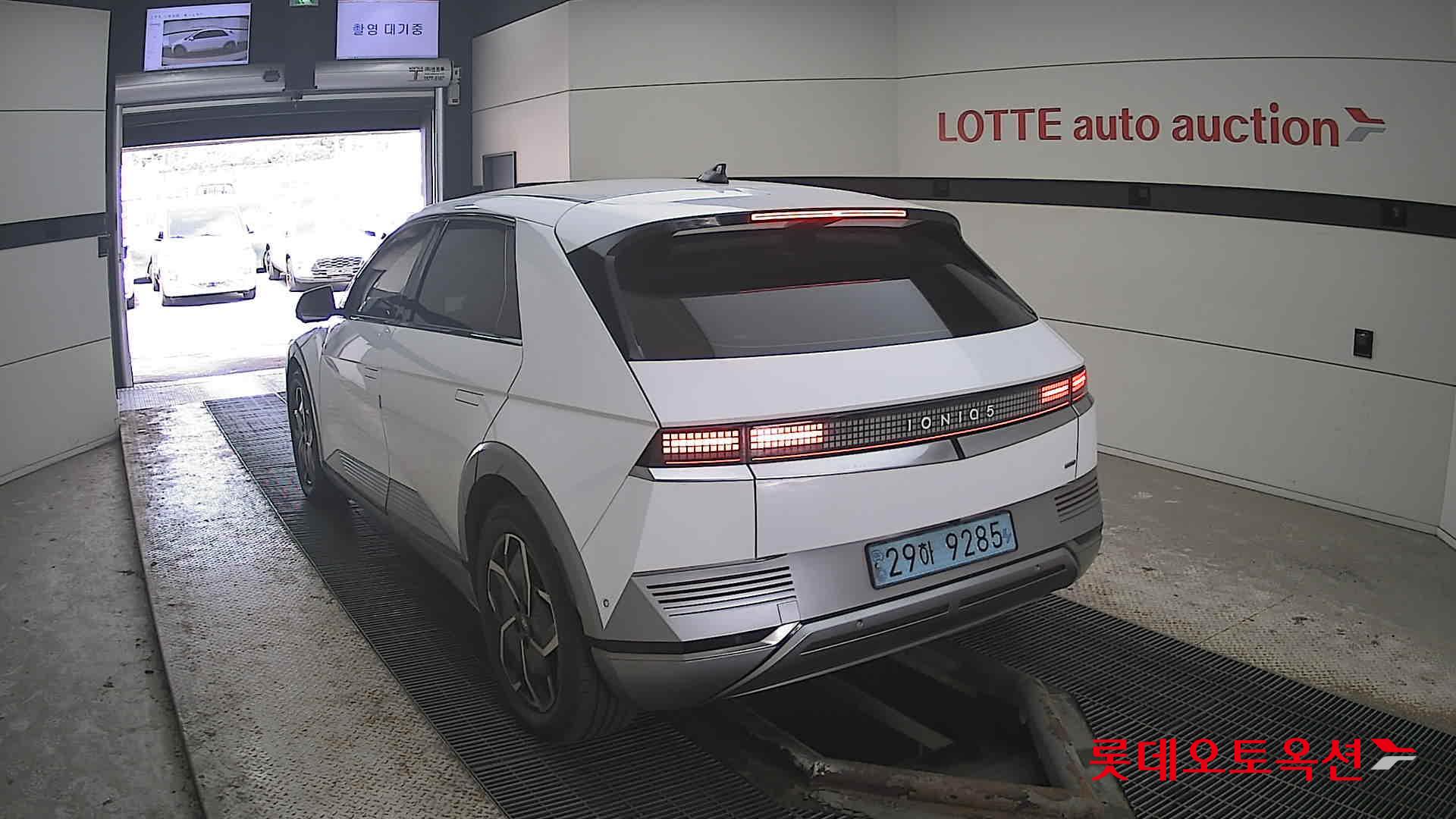 Hyundai IONIQ 5 id 3822878 из Кореи 9