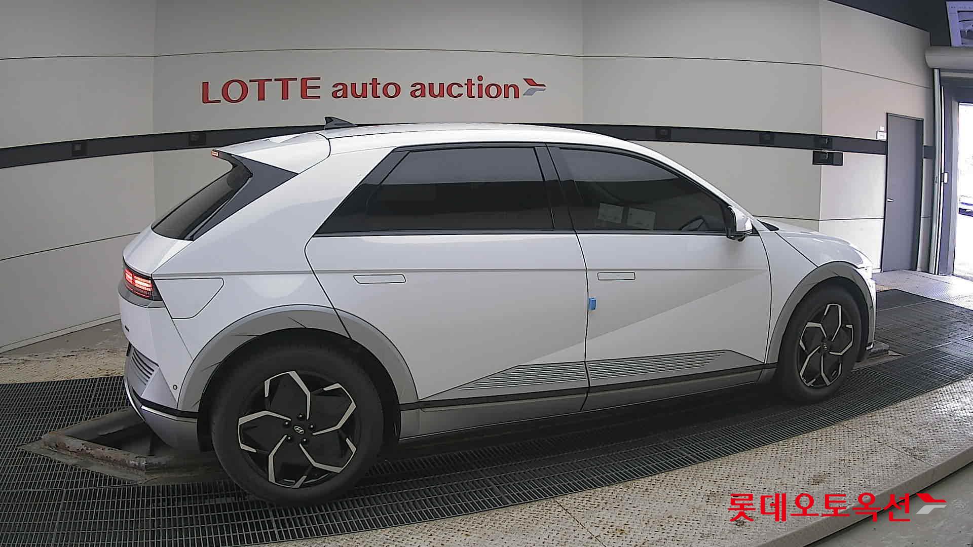 Hyundai IONIQ 5 id 3822878 из Кореи 18