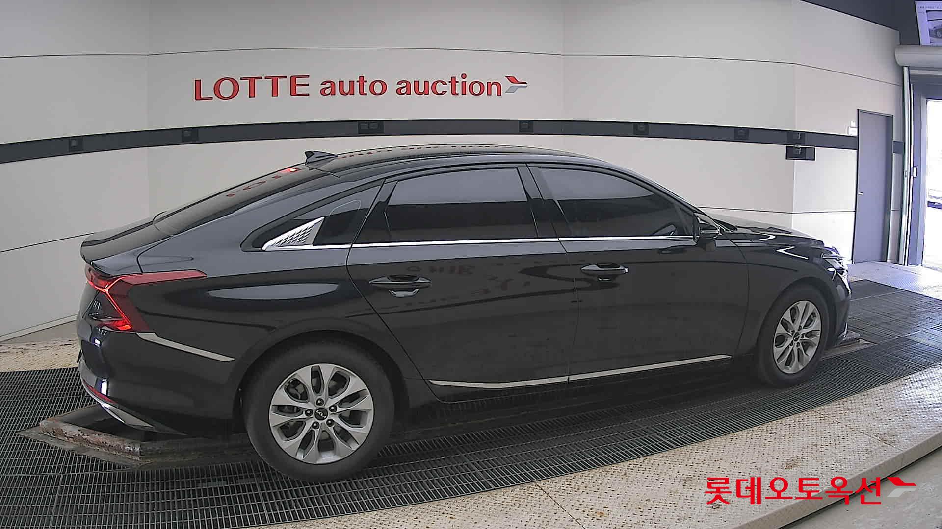 Kia K8 id 3836983 из Кореи 18