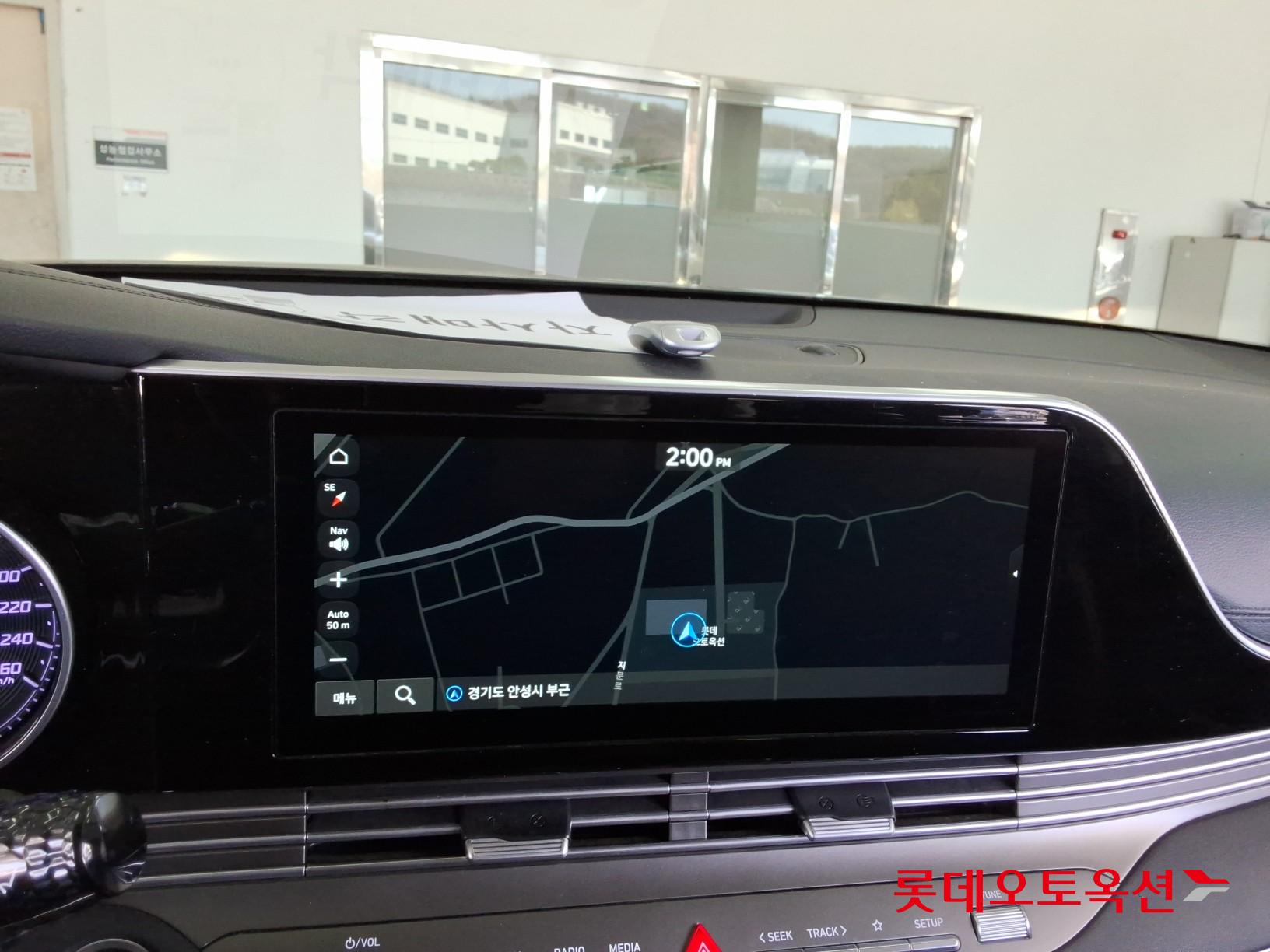 Hyundai Grandeur - 33