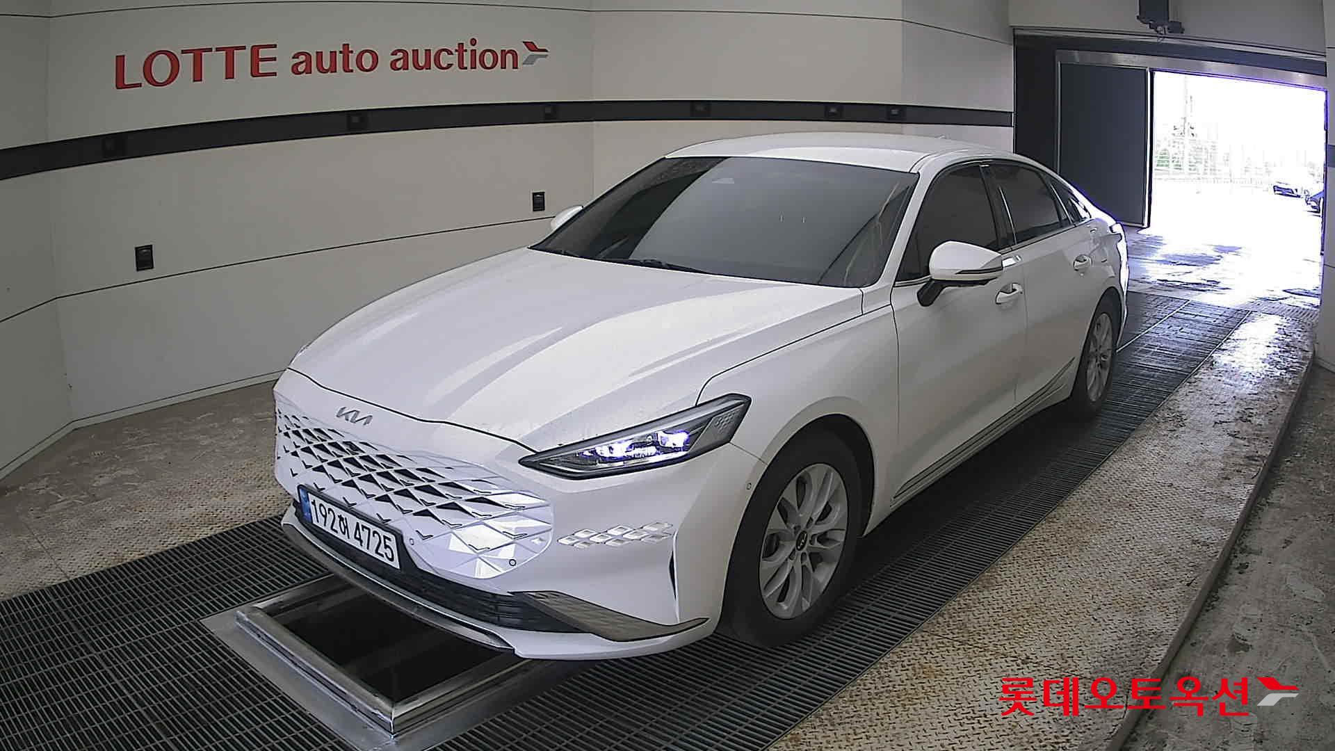 Kia K8 - 3