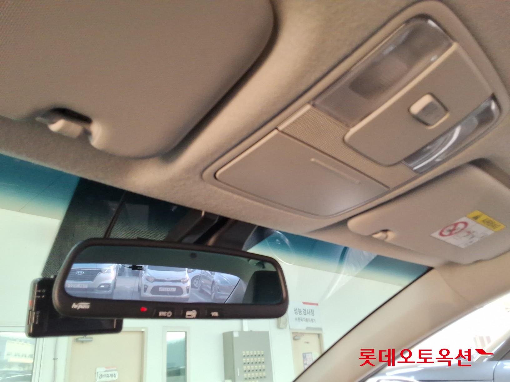 Kia K3 2022 - Image 31