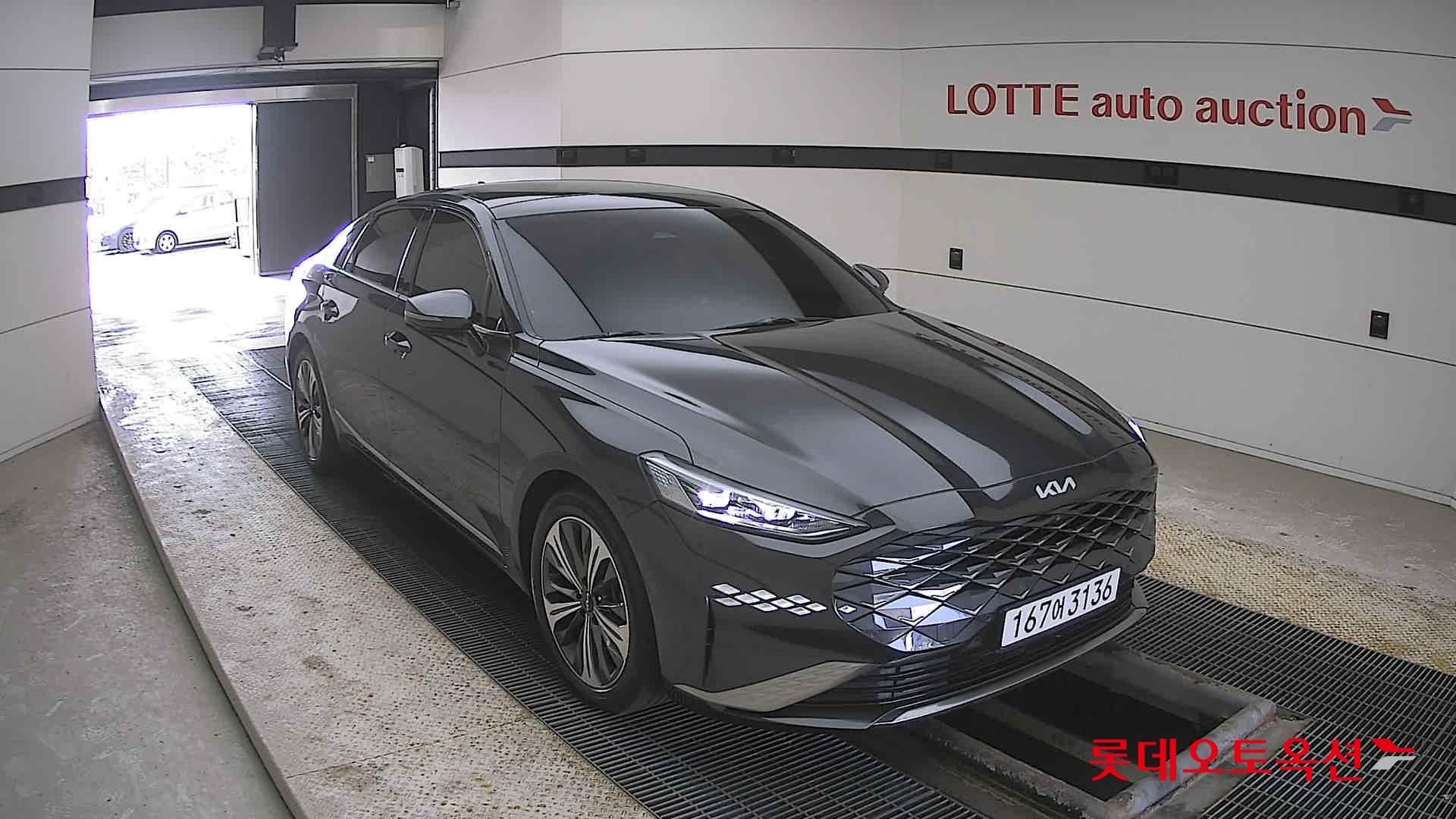 كيا K8 2022 - صورة 6