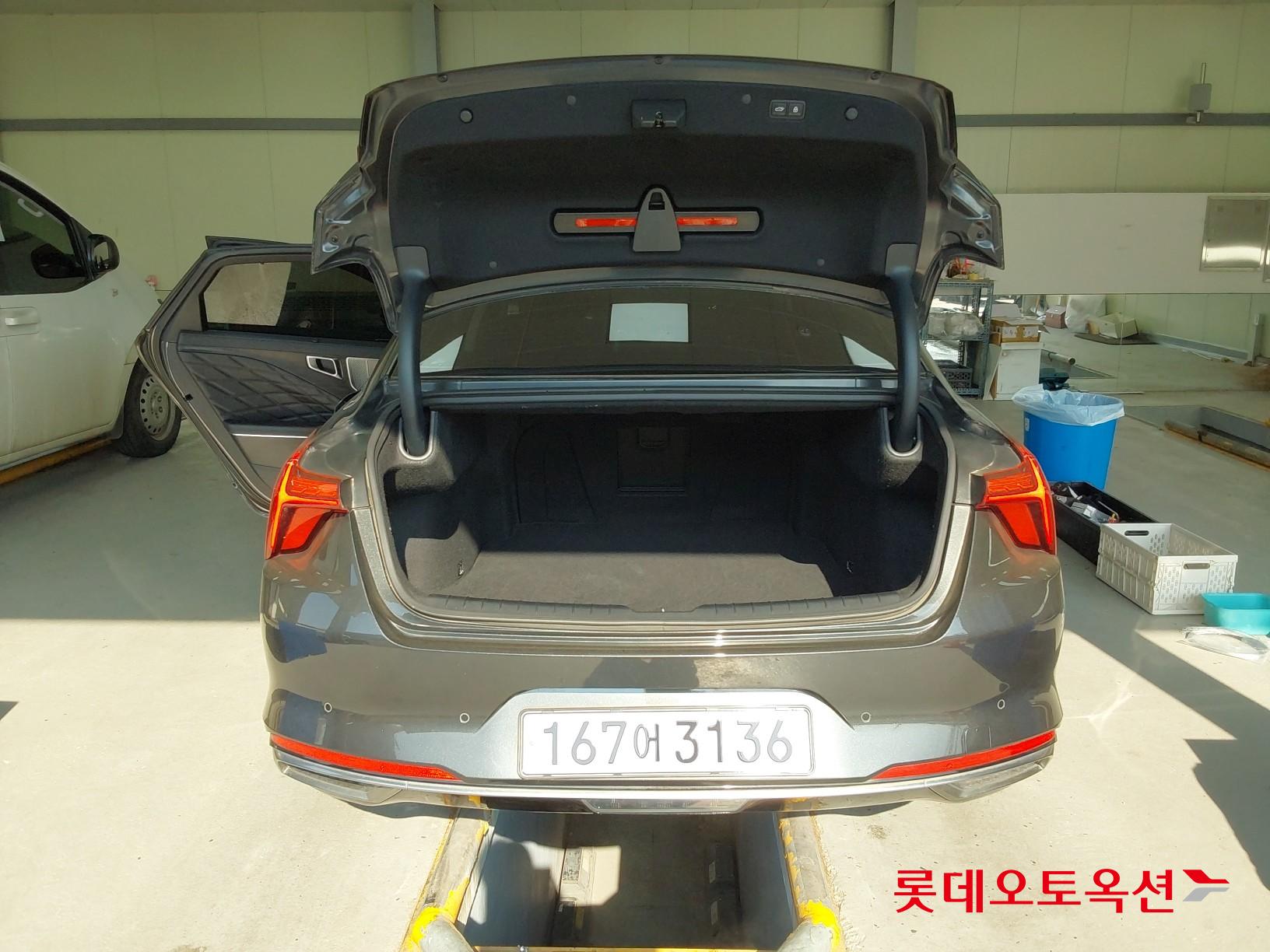 كيا K8 2022 - صورة 9