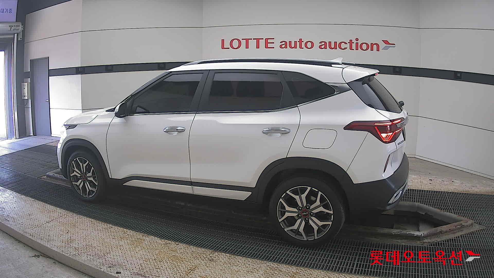 Kia Seltos 2023 - Image 14