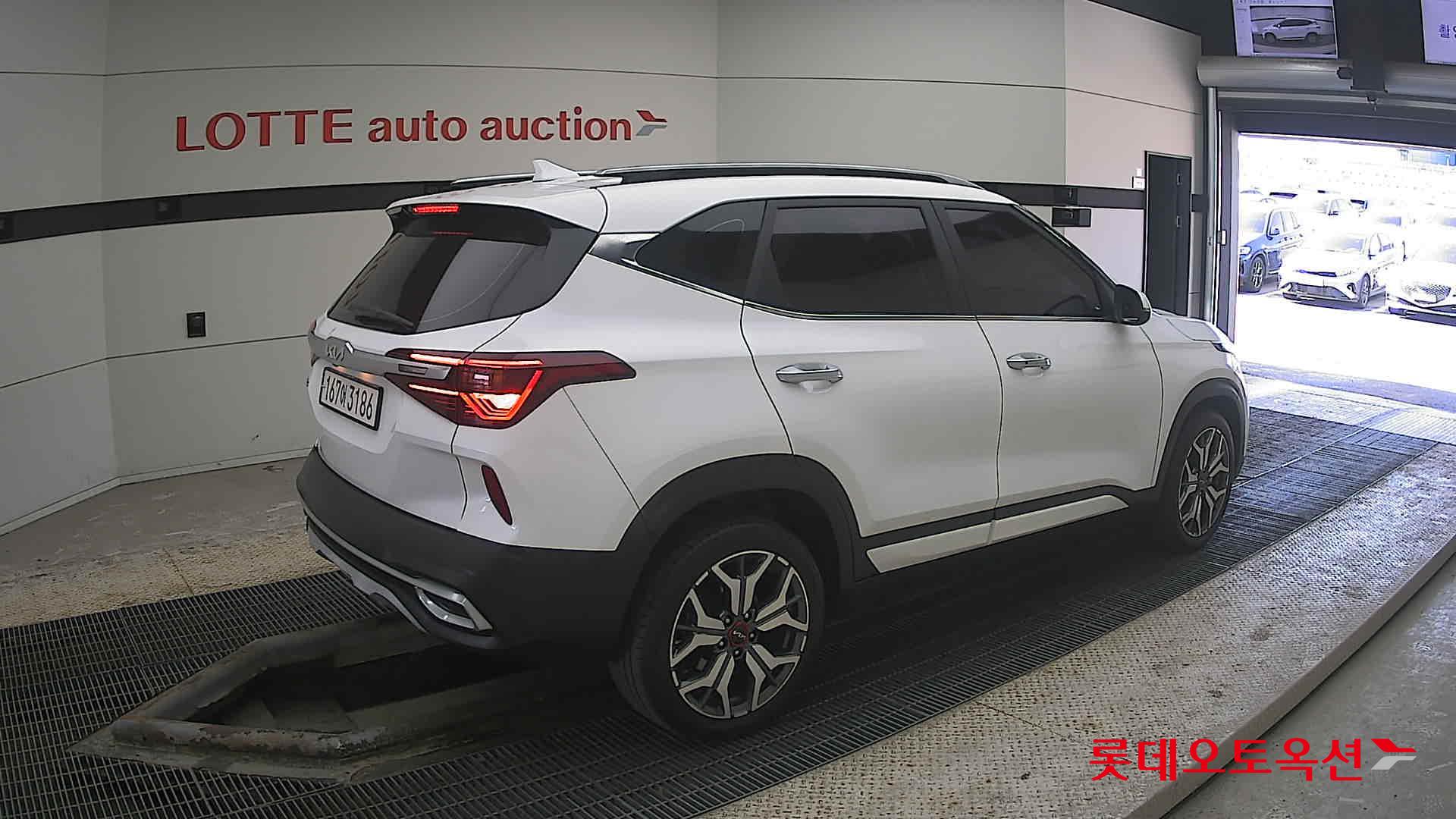 Kia Seltos 2023 - Image 19