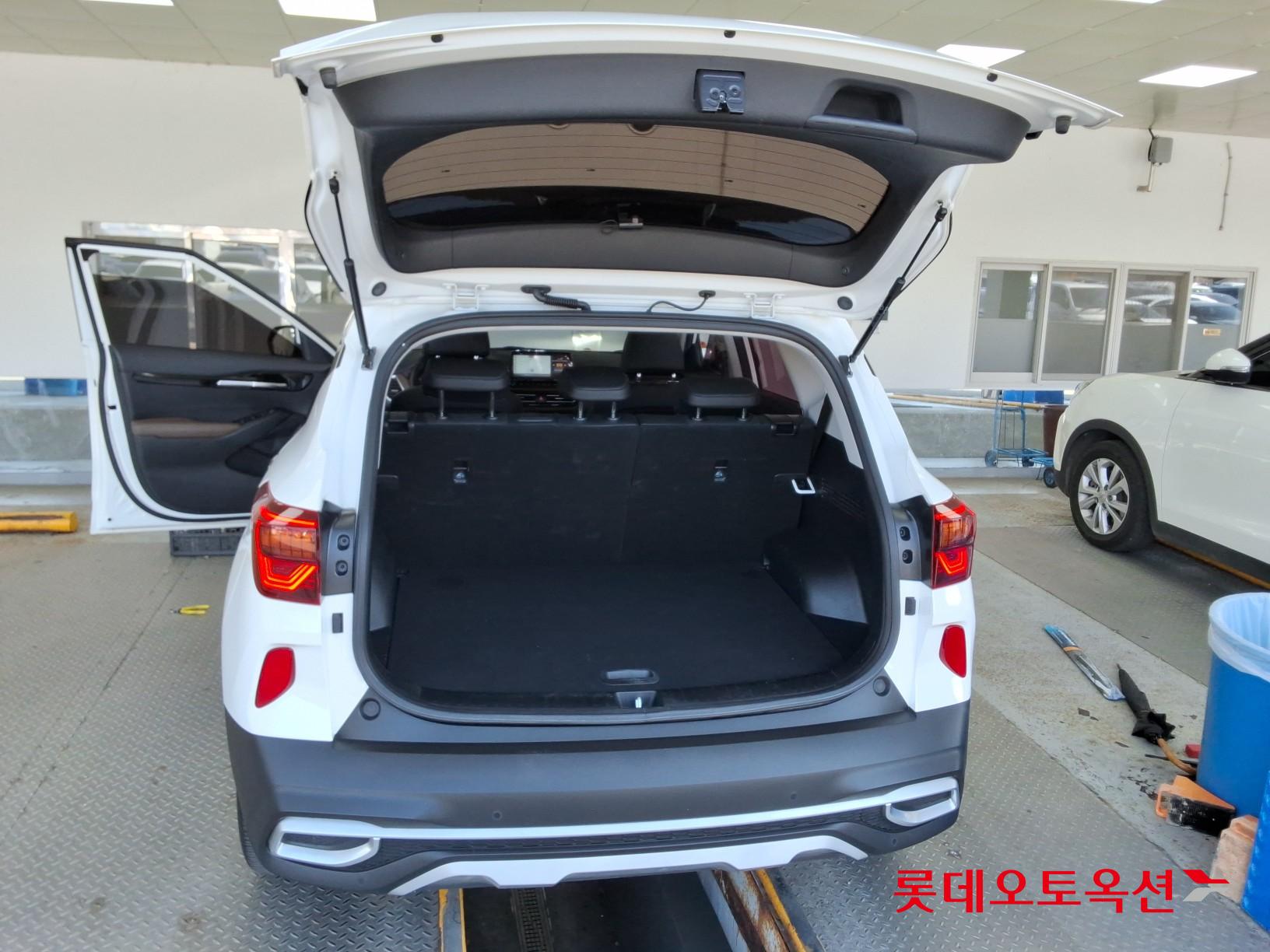 Kia Seltos 2023 - Image 38