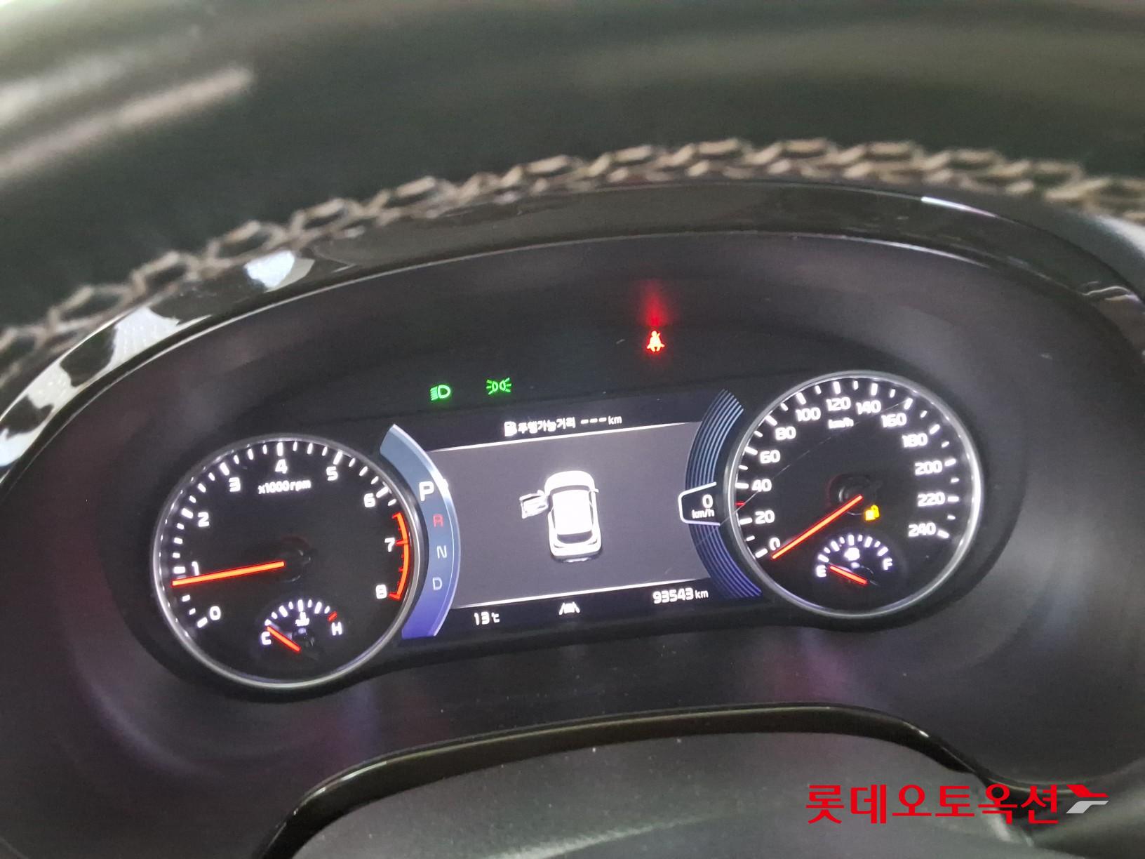 Kia Seltos 2023 - Image 9