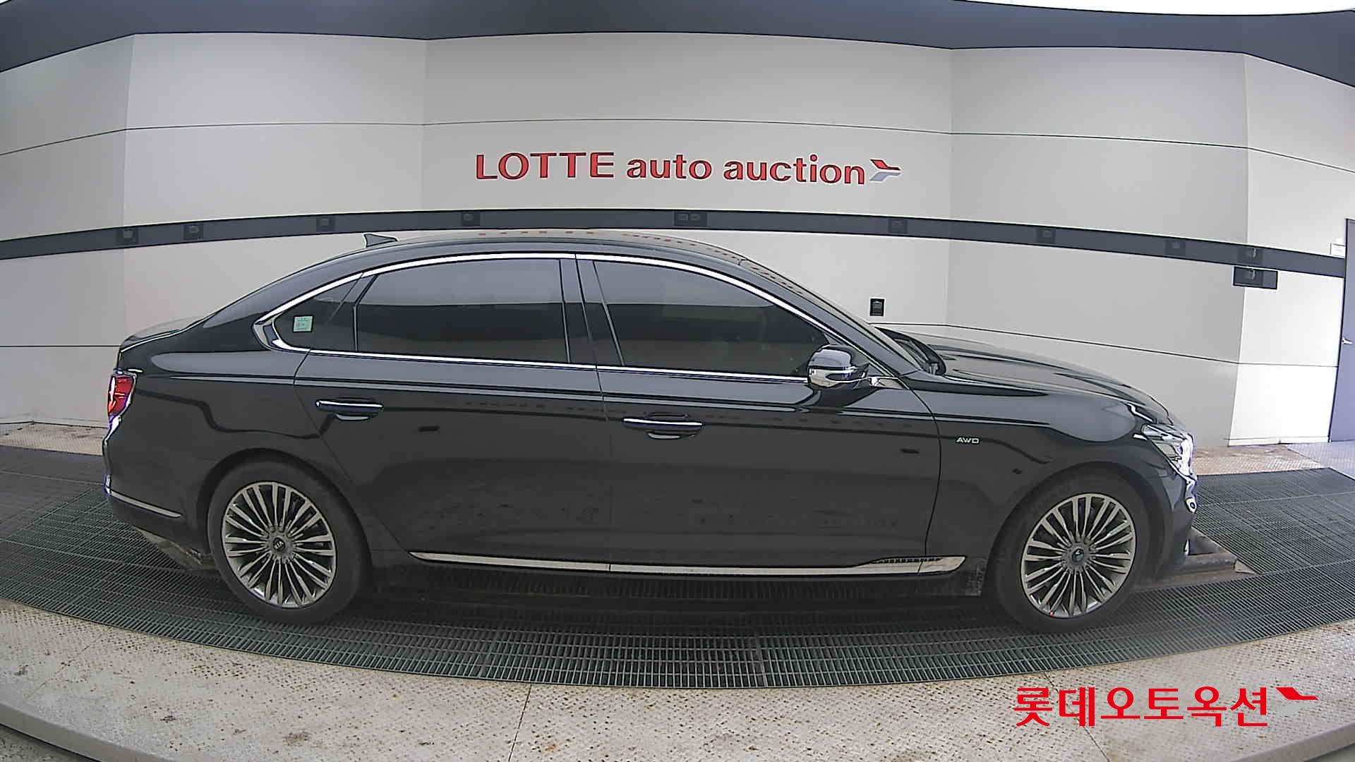 2021 - kia k9
