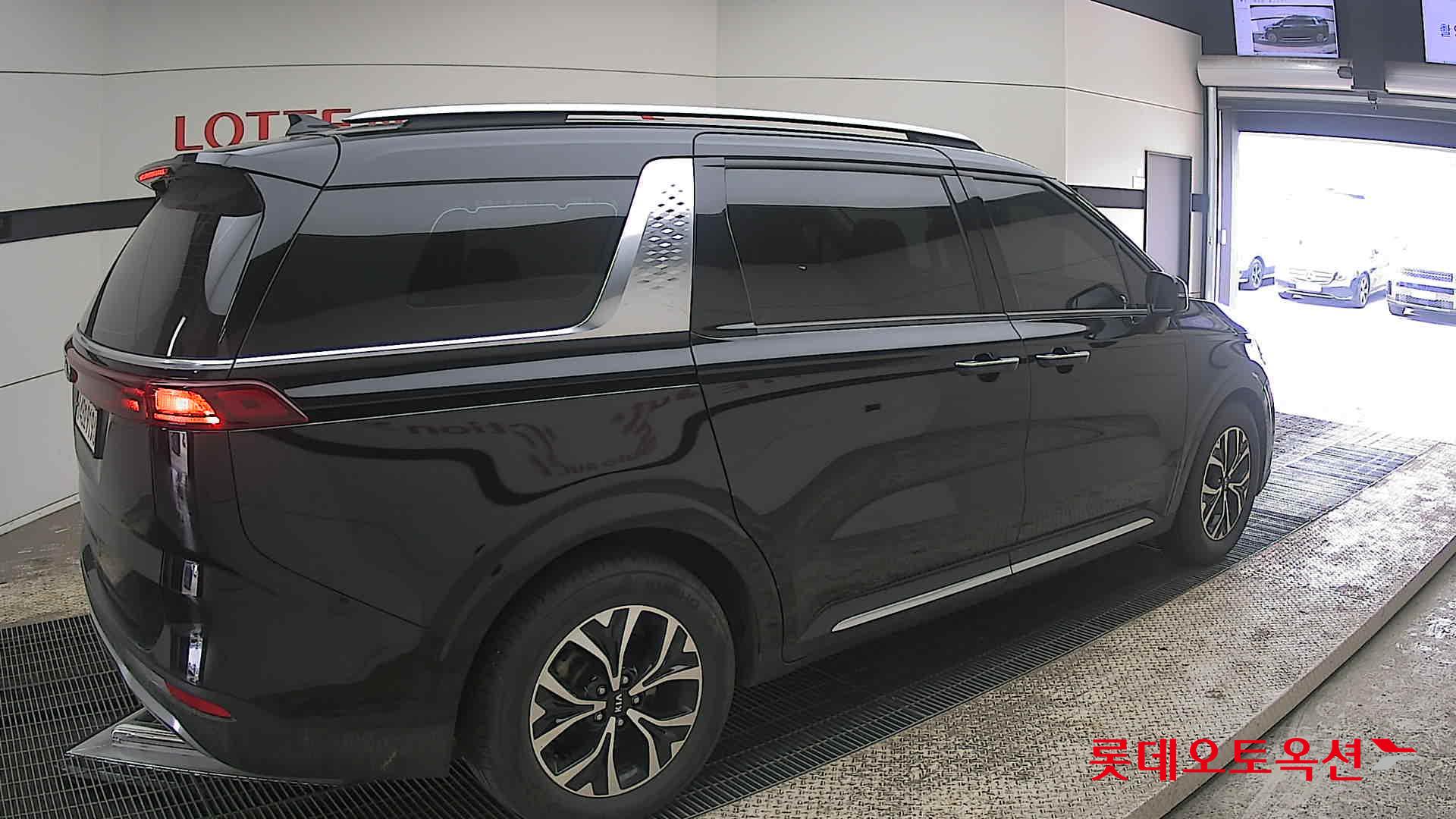 كيا كارنفال