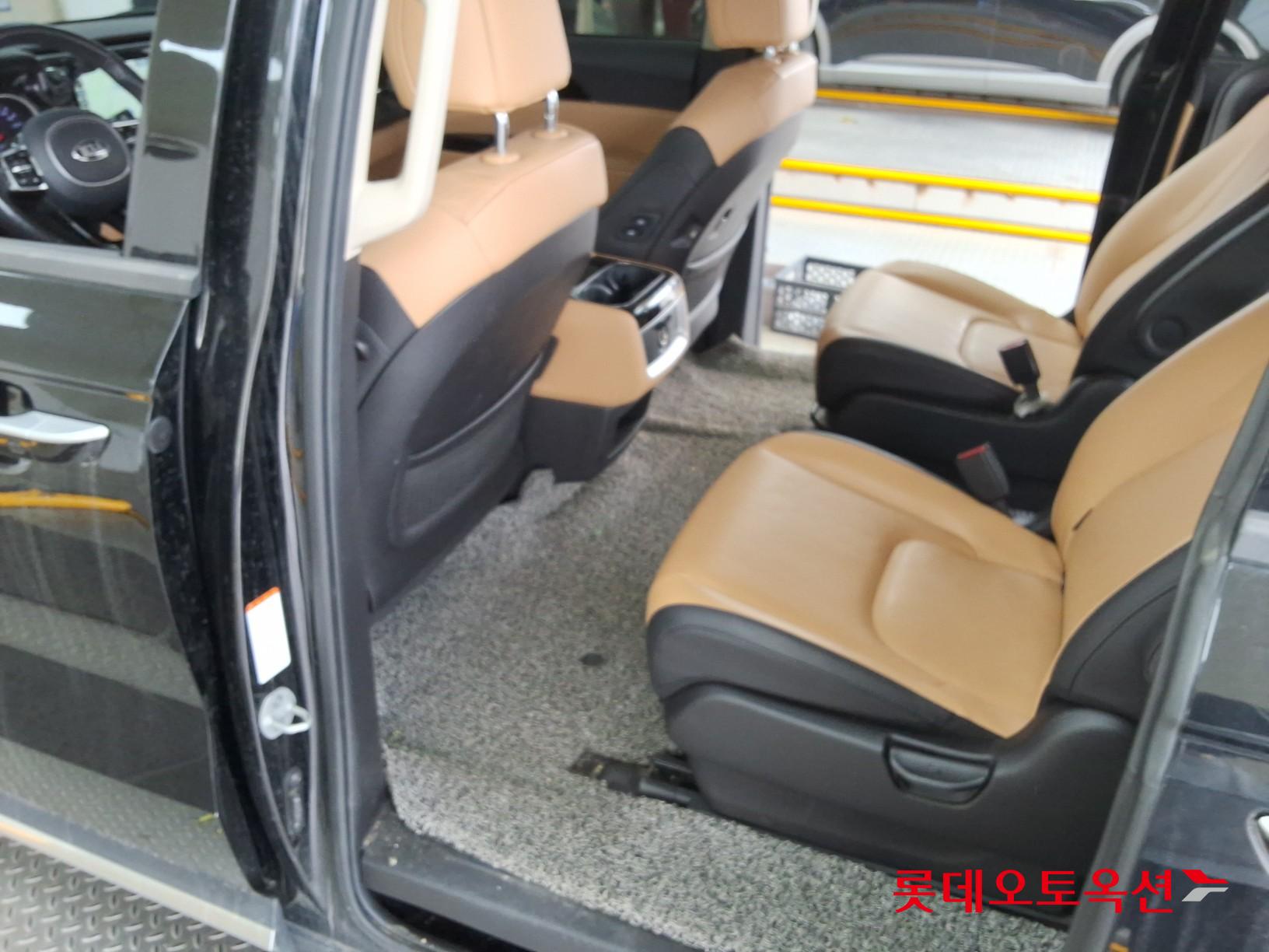 كيا كارنفال