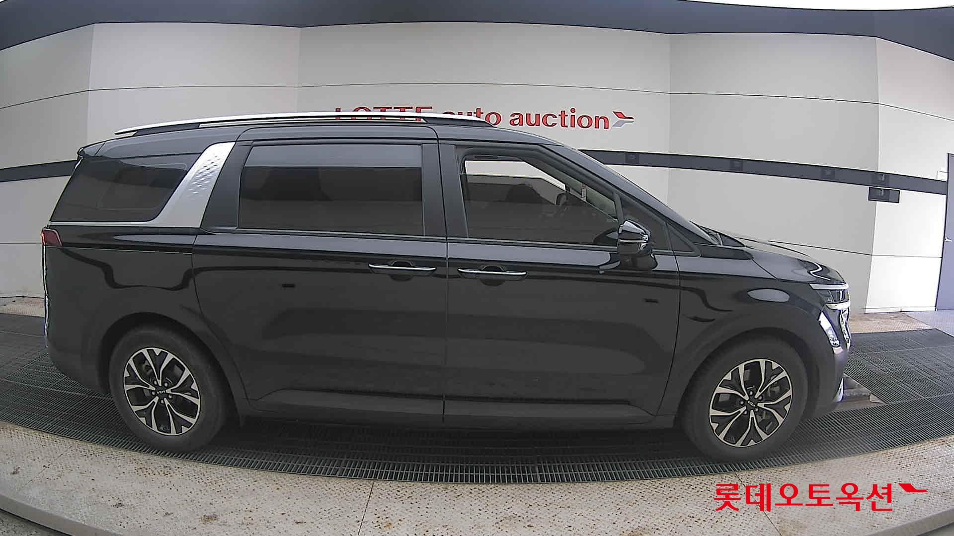 كيا كارنفال