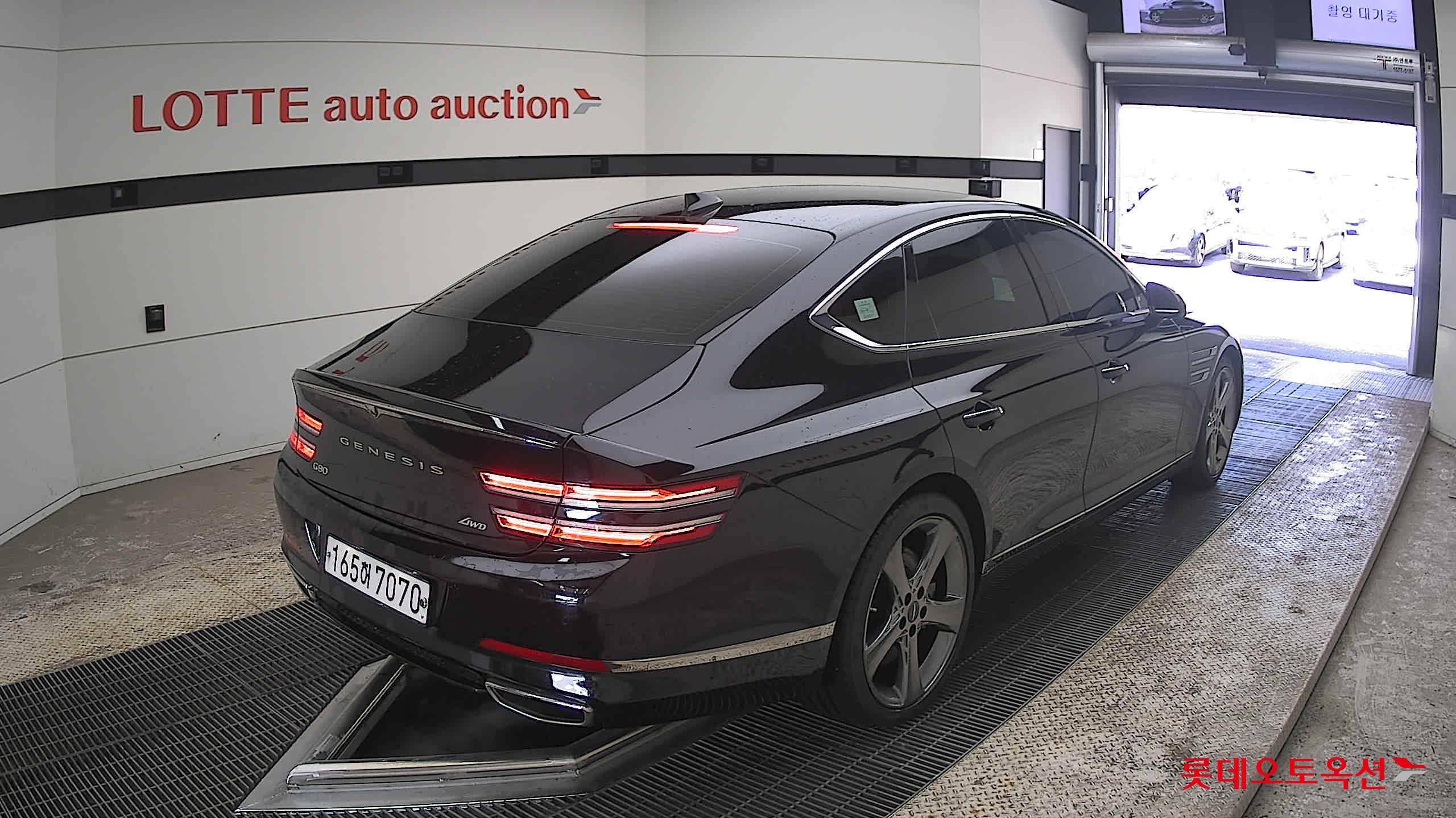 Genesis G80 - 5