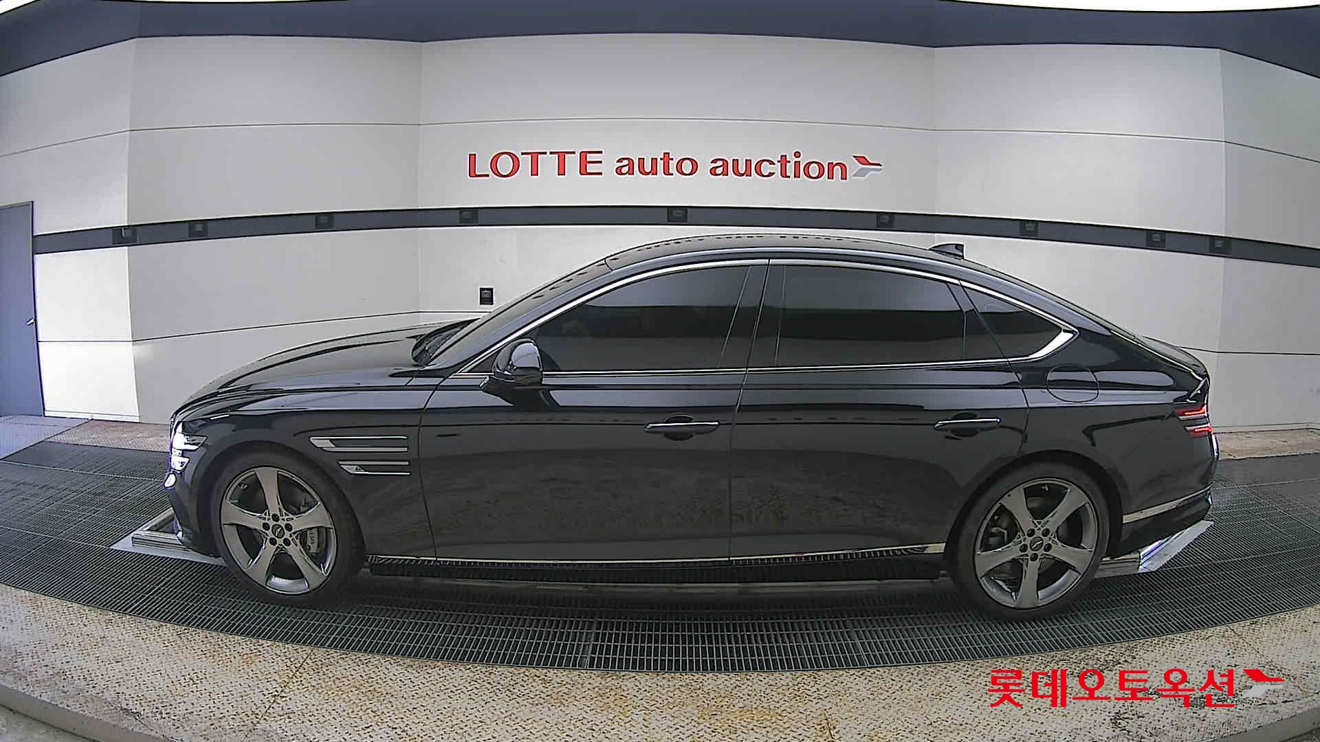 Genesis G80 - 13
