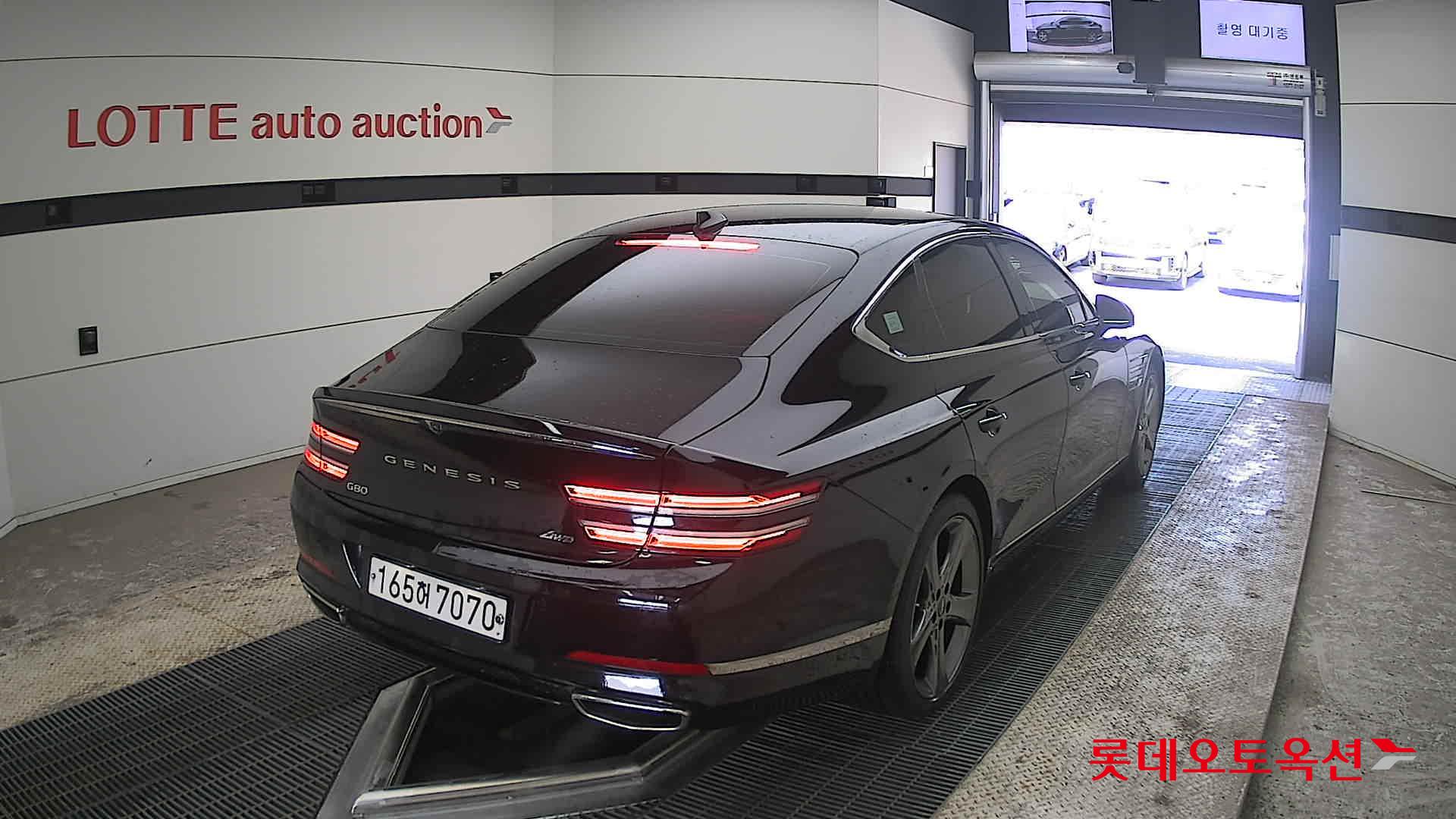 Genesis G80 - 18