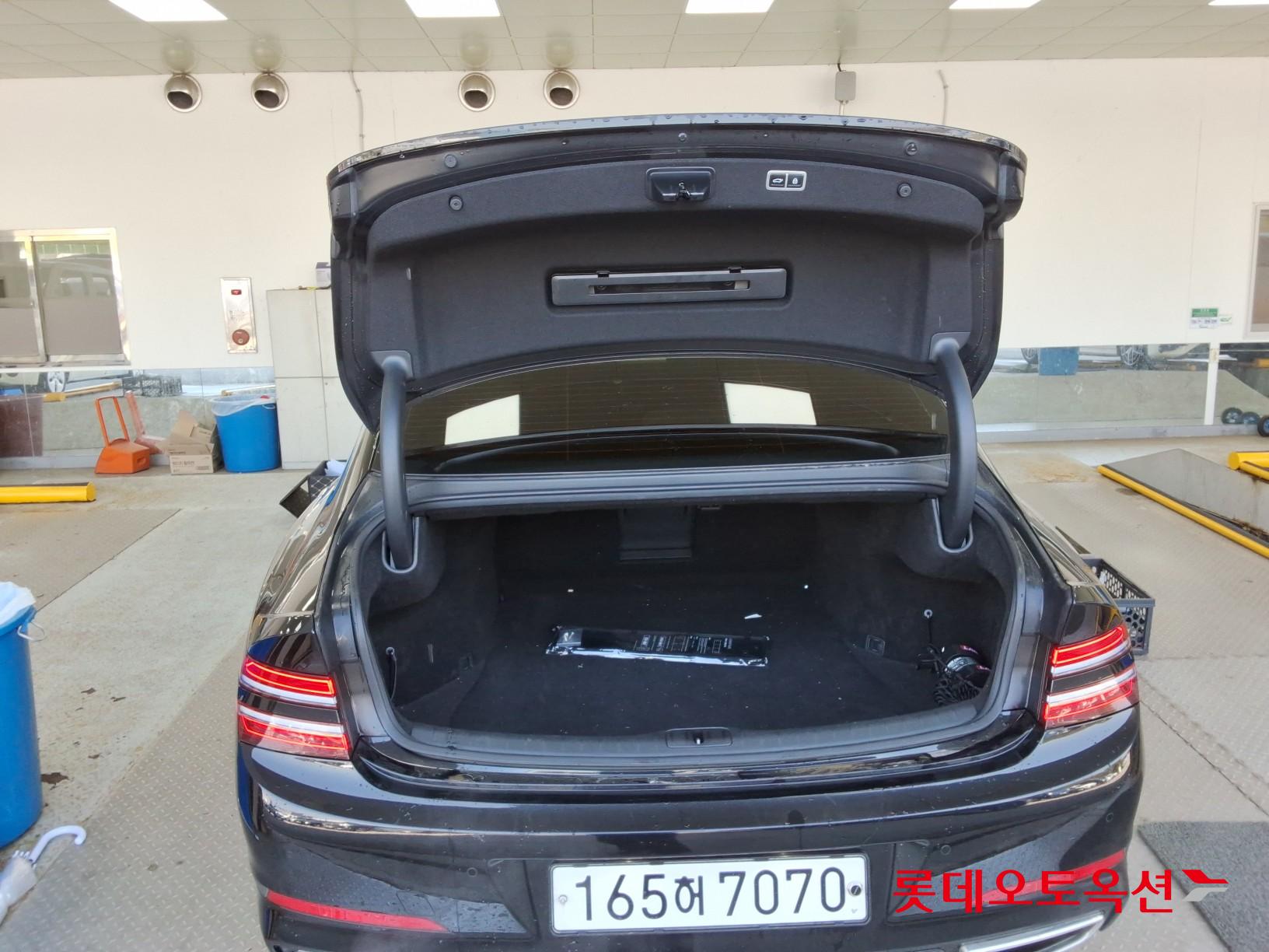 Genesis G80 - 9