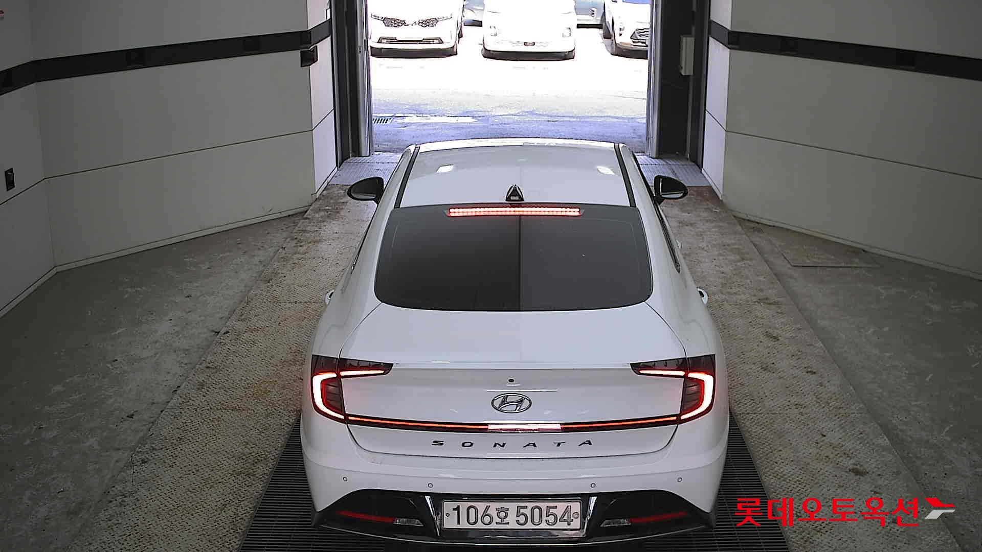Hyundai Sonata 2022 Creamy White Pearl (optional) из Кореи, фото 5