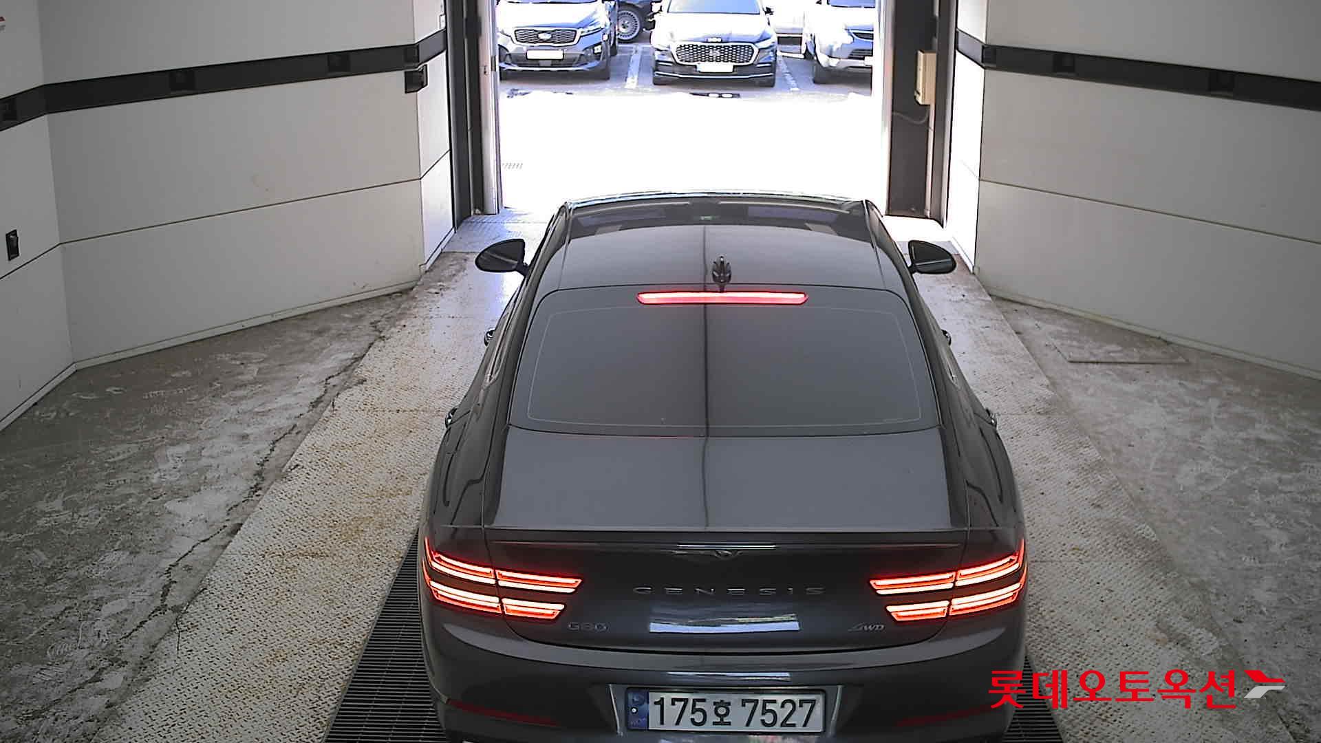 2023 - genesis g80