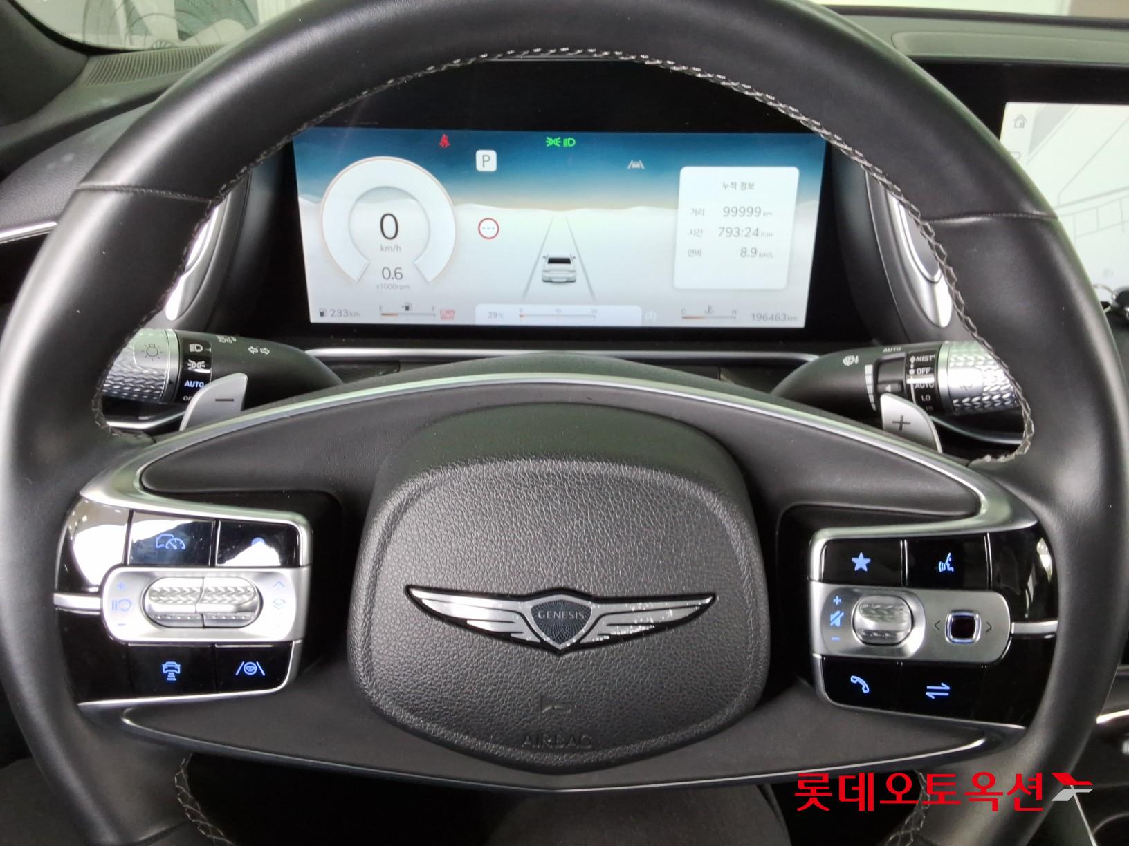 2022 - genesis g90