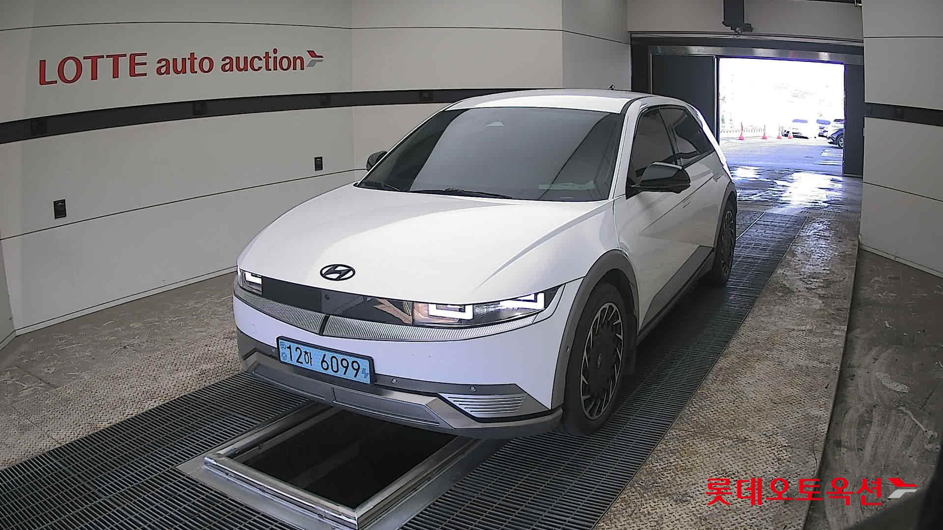 هيونداي أيونيك