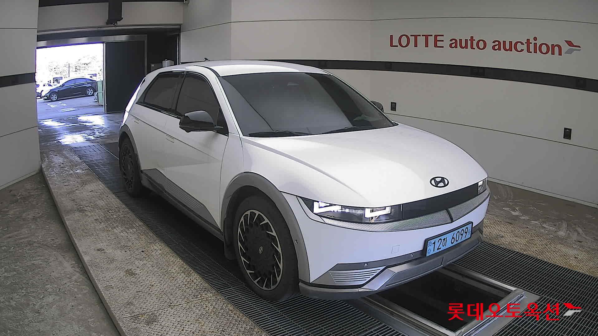 هيونداي أيونيك