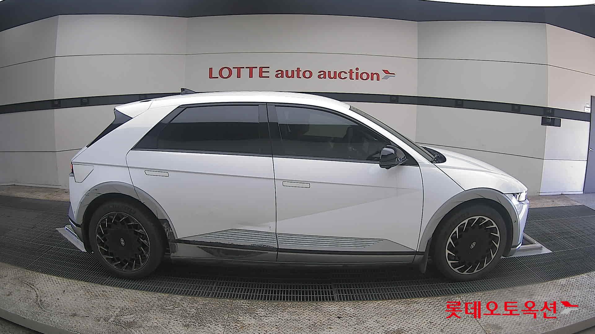 هيونداي أيونيك