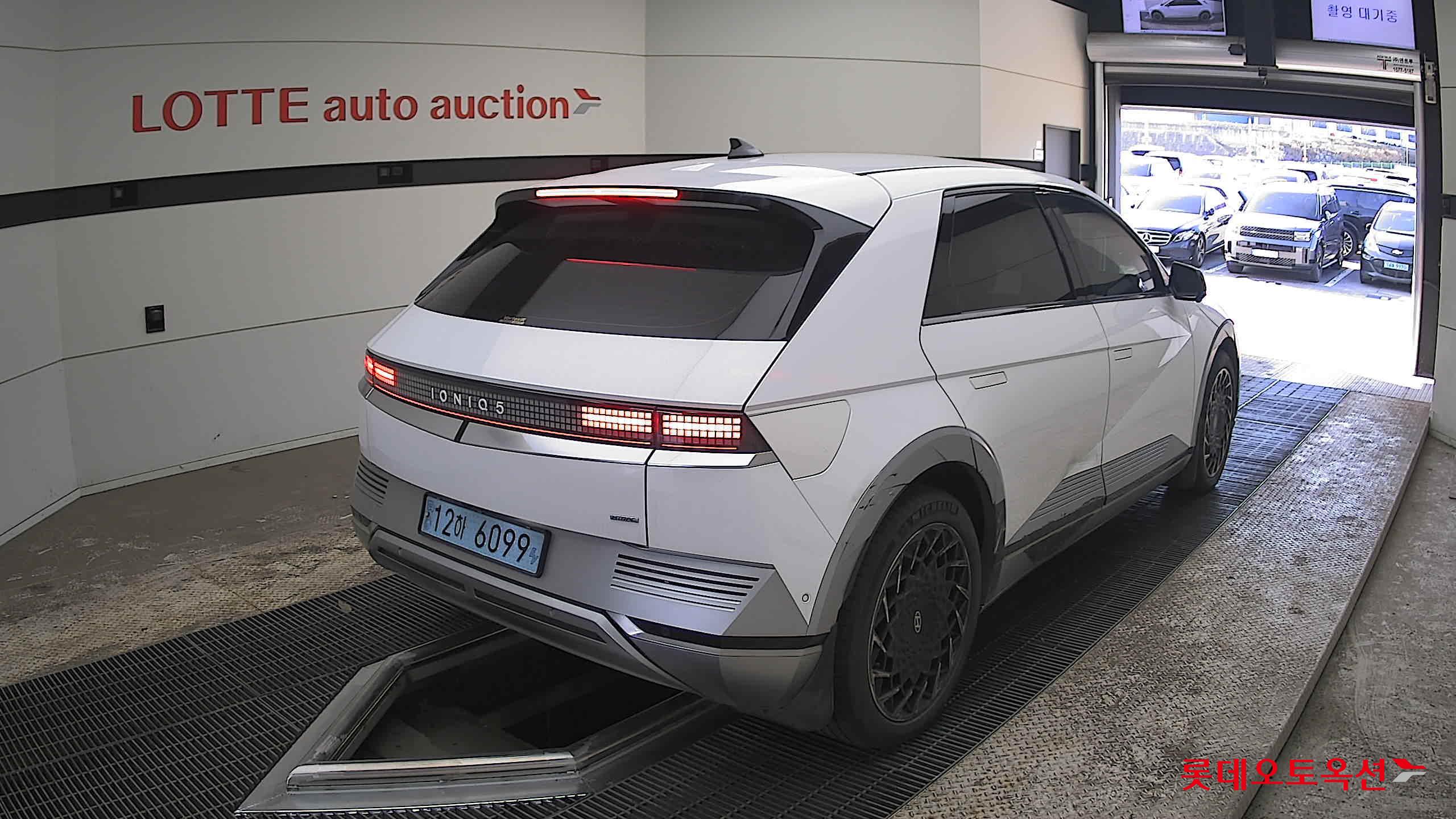 هيونداي أيونيك